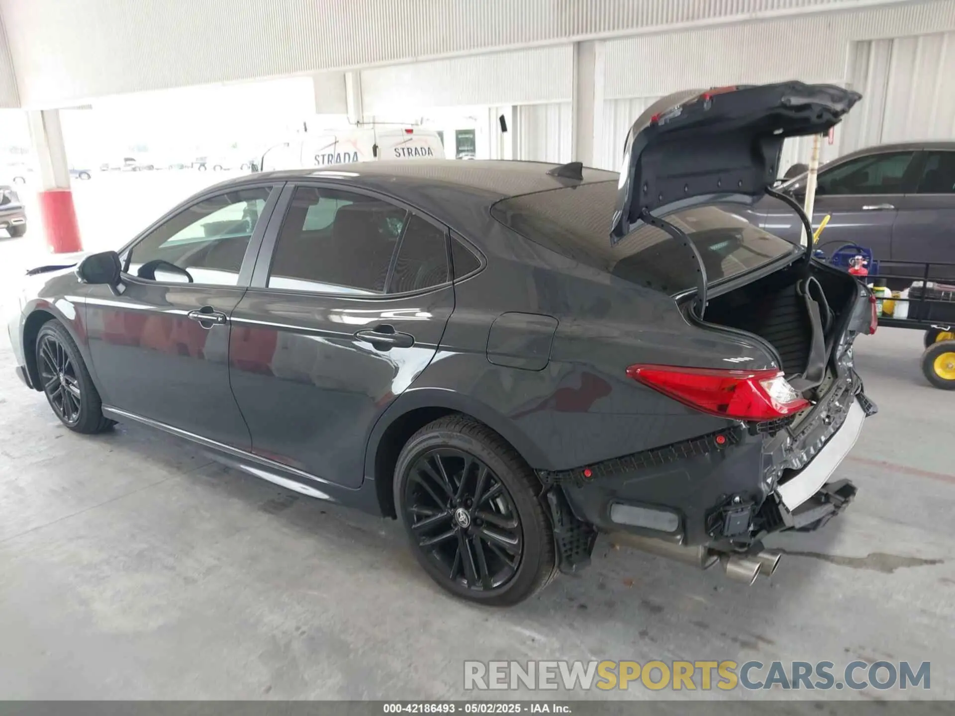 3 Photograph of a damaged car 4T1DAACK6SU057540 TOYOTA CAMRY 2025