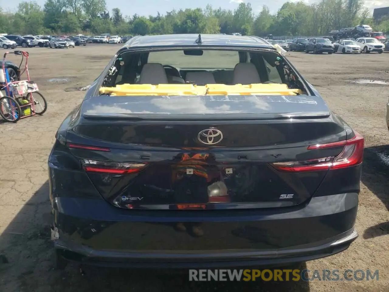 6 Фотография поврежденного автомобиля 4T1DAACK6SU061457 TOYOTA CAMRY 2025