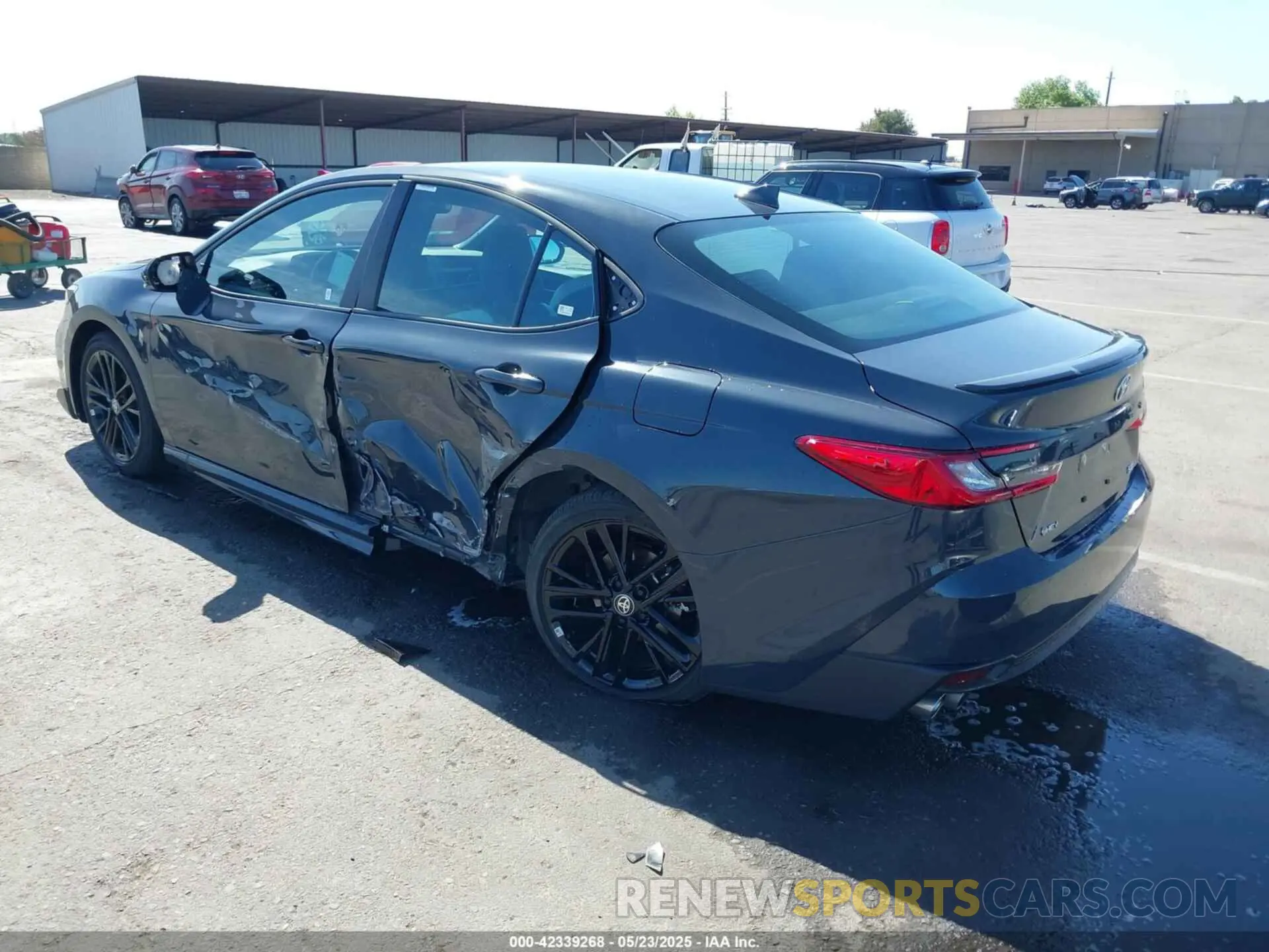 3 Фотография поврежденного автомобиля 4T1DAACK6SU067842 TOYOTA CAMRY 2025