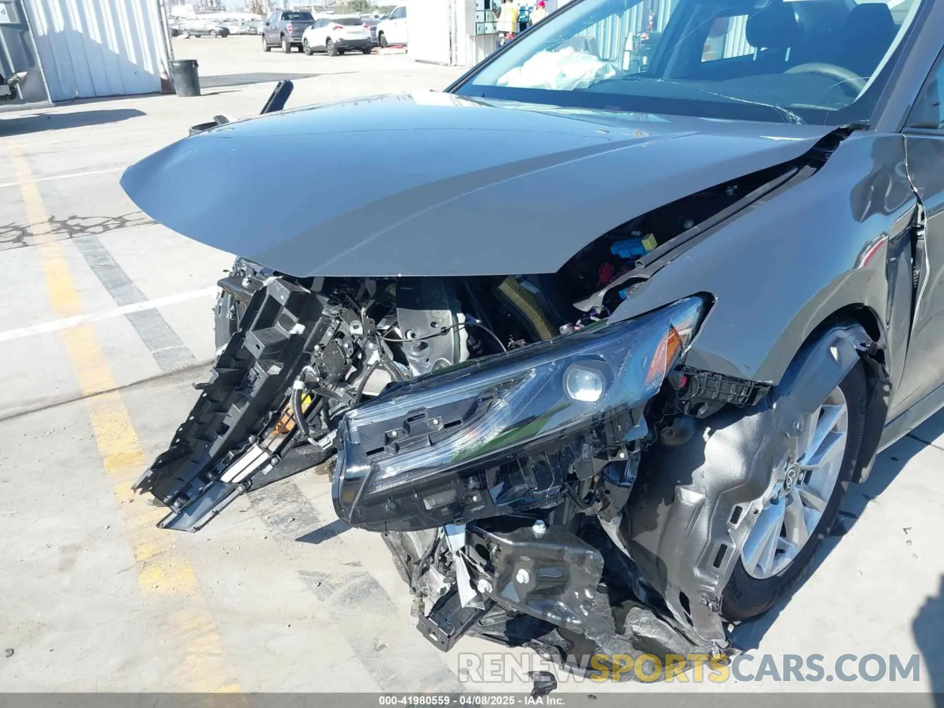 6 Фотография поврежденного автомобиля 4T1DAACK6SU077786 TOYOTA CAMRY 2025