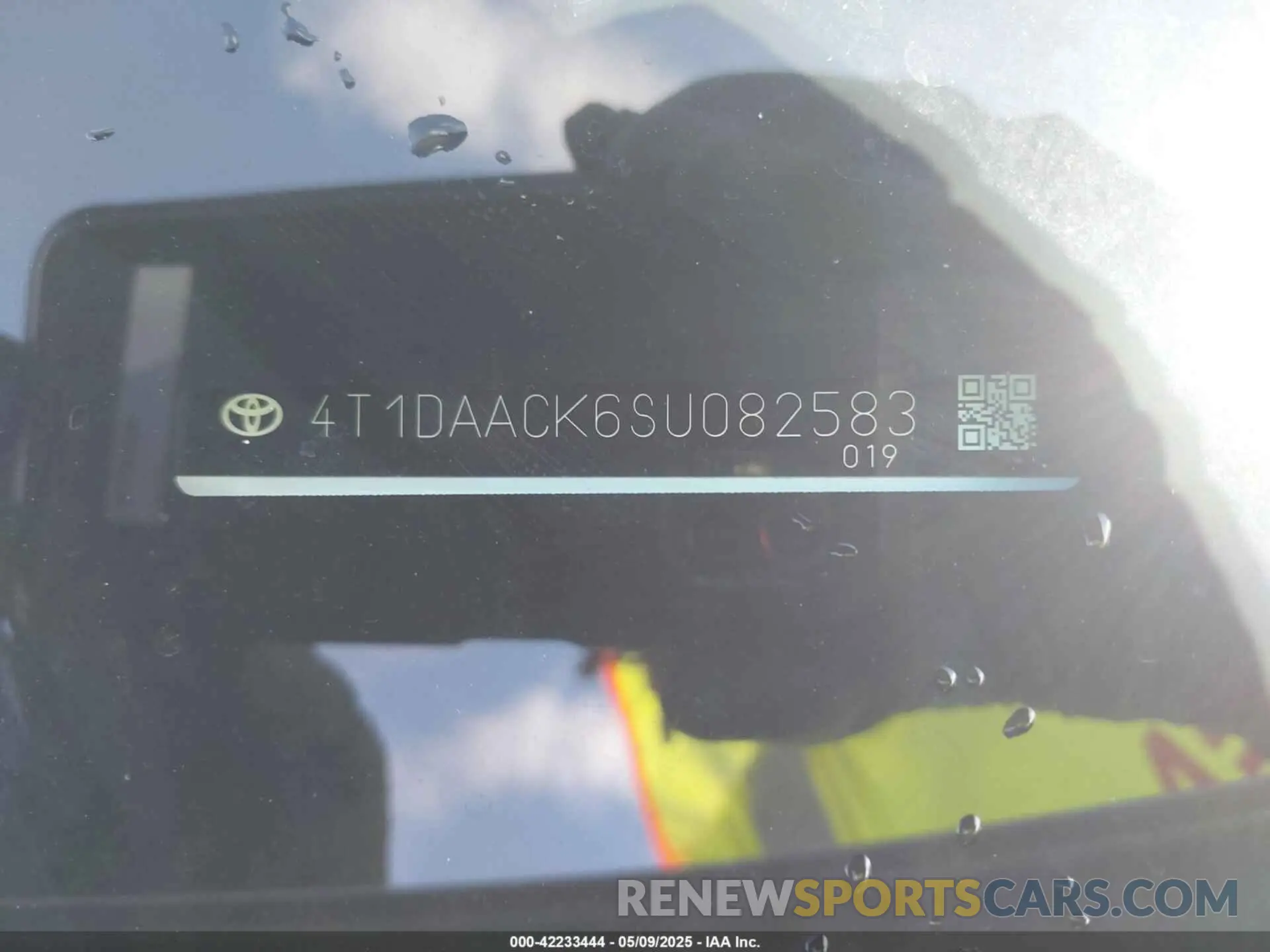 9 Photograph of a damaged car 4T1DAACK6SU082583 TOYOTA CAMRY 2025