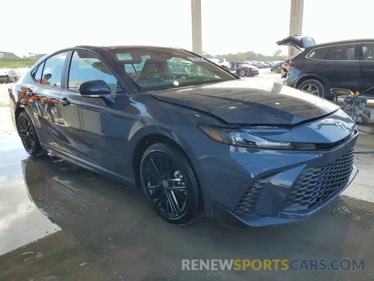 4 Photograph of a damaged car 4T1DAACK6SU098508 TOYOTA CAMRY 2025