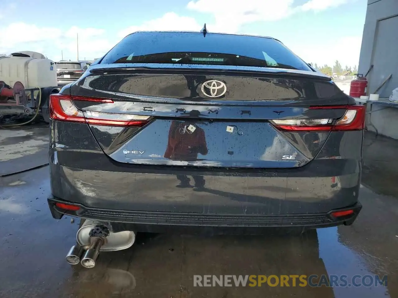 6 Photograph of a damaged car 4T1DAACK6SU098508 TOYOTA CAMRY 2025