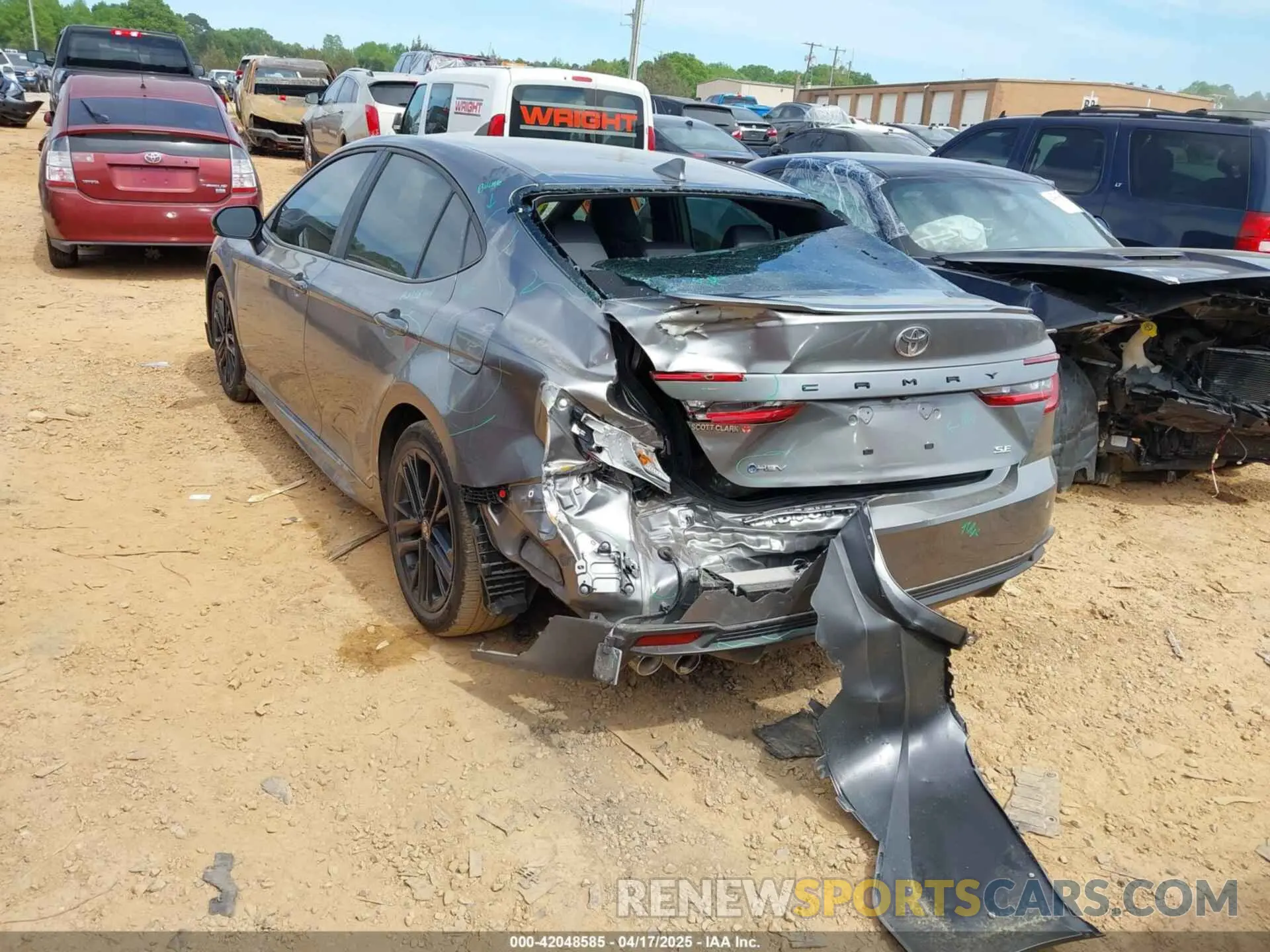 3 Фотография поврежденного автомобиля 4T1DAACK6SU510894 TOYOTA CAMRY 2025