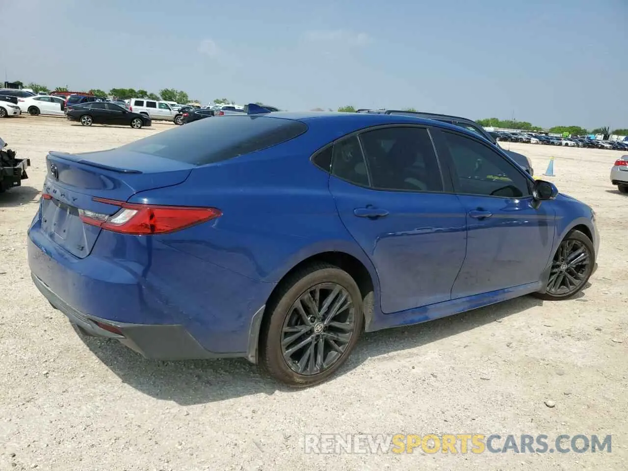3 Фотография поврежденного автомобиля 4T1DAACK7SU018052 TOYOTA CAMRY 2025