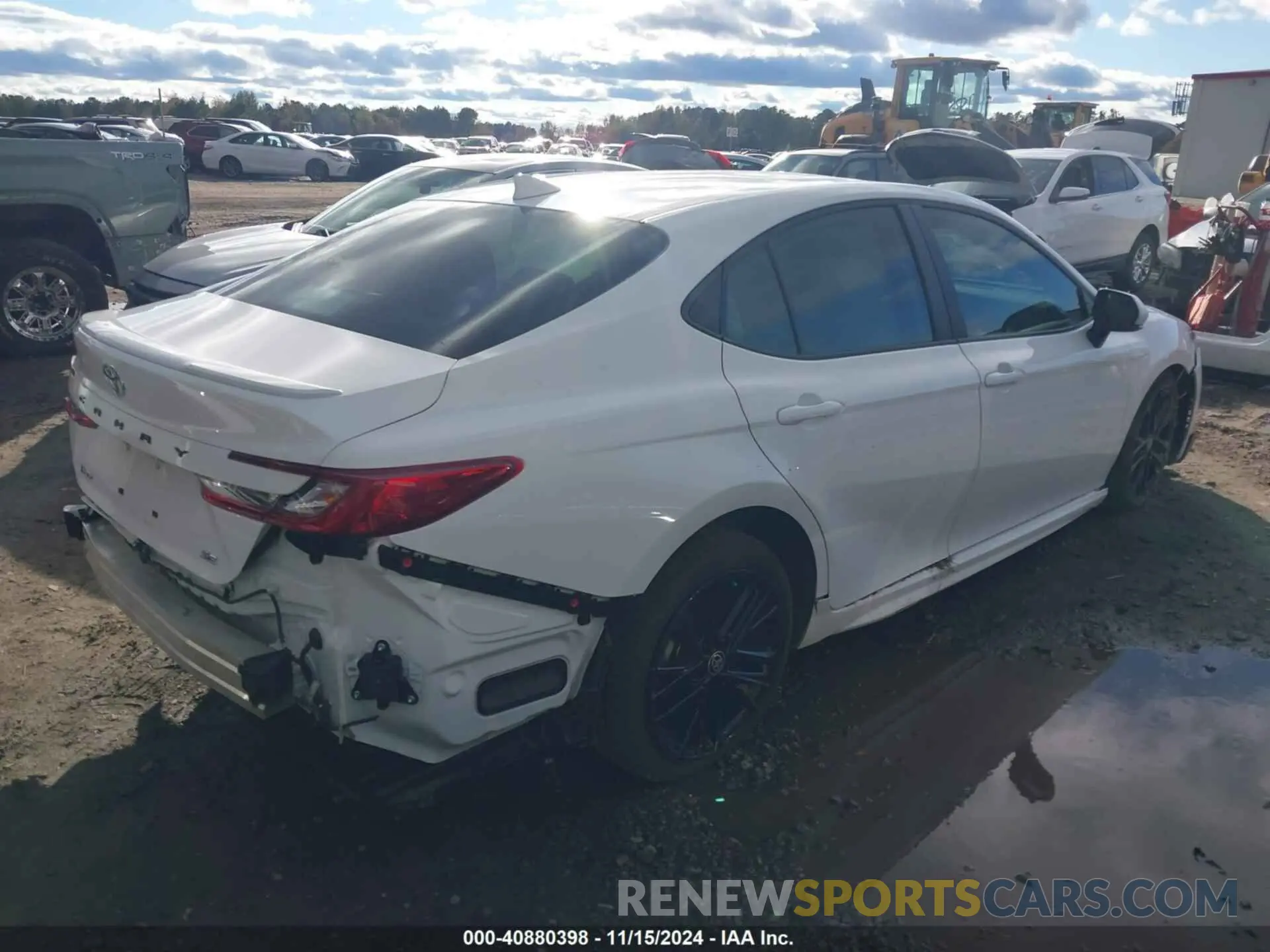 4 Фотография поврежденного автомобиля 4T1DAACK7SU030699 TOYOTA CAMRY 2025