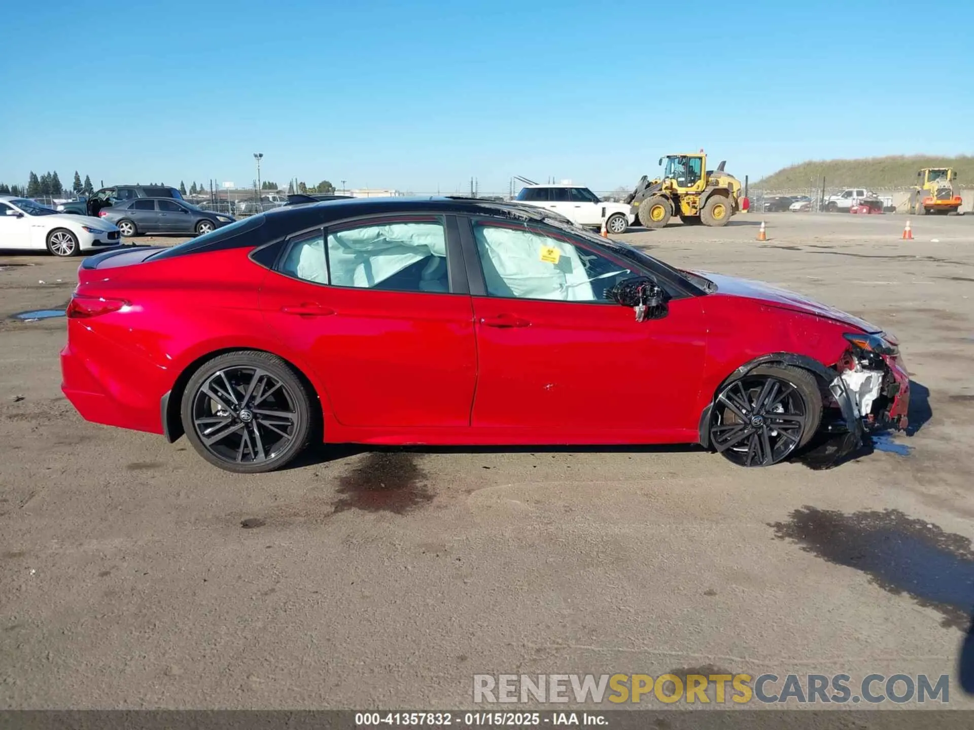 13 Фотография поврежденного автомобиля 4T1DAACK7SU048944 TOYOTA CAMRY 2025