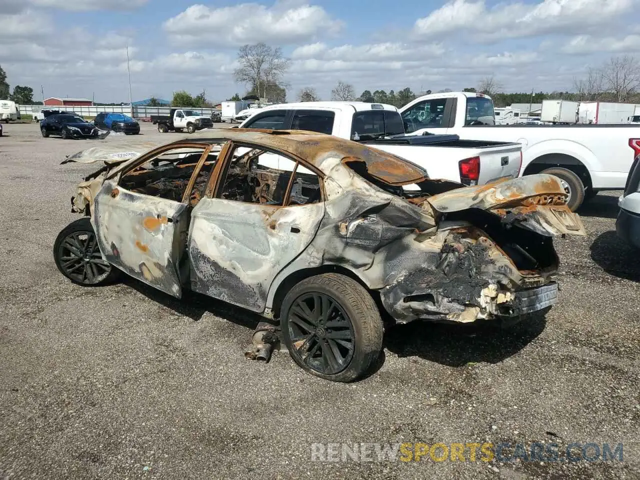 2 Photograph of a damaged car 4T1DAACK7SU085220 TOYOTA CAMRY 2025