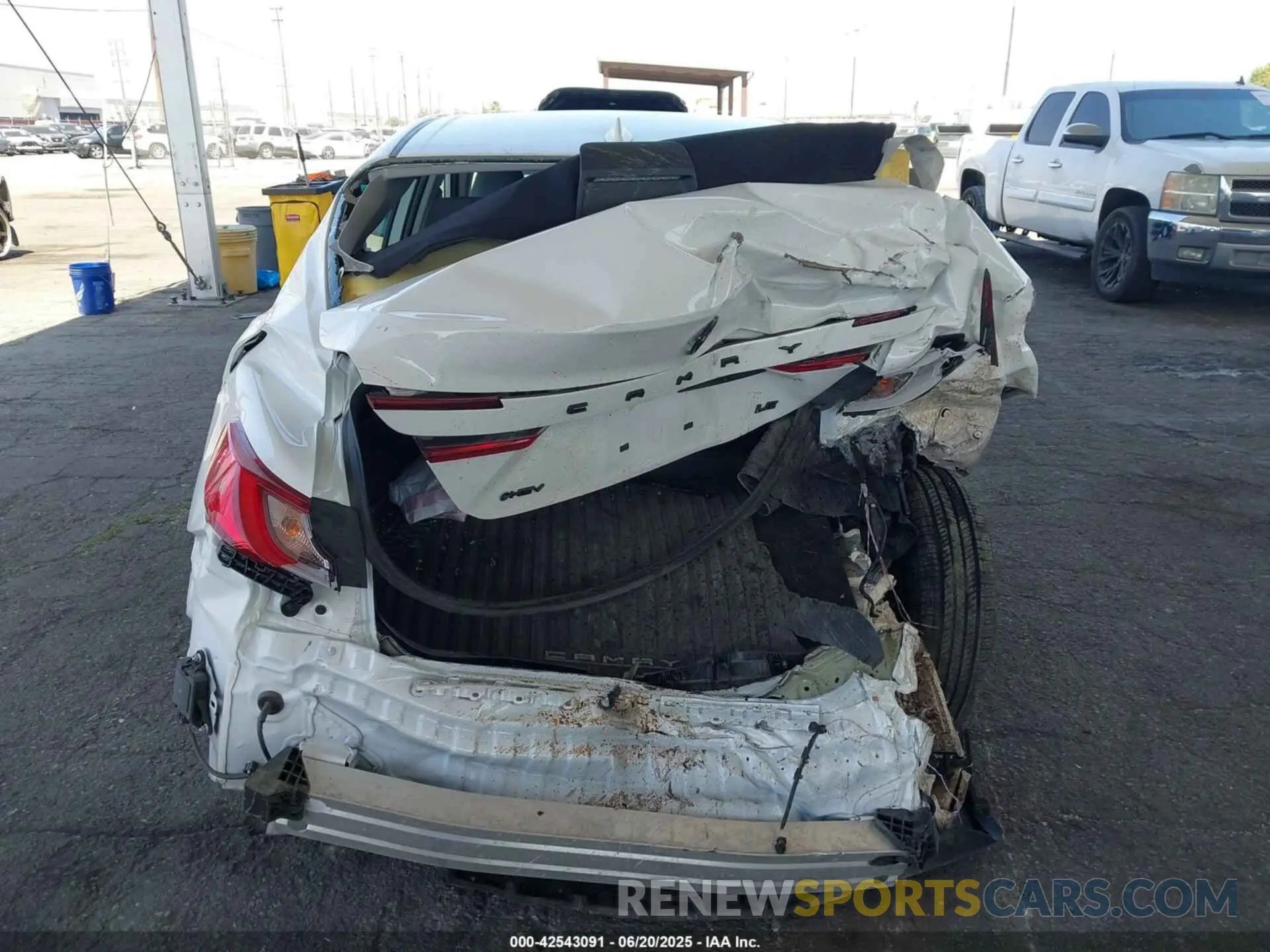 16 Фотография поврежденного автомобиля 4T1DAACK7SU087615 TOYOTA CAMRY 2025