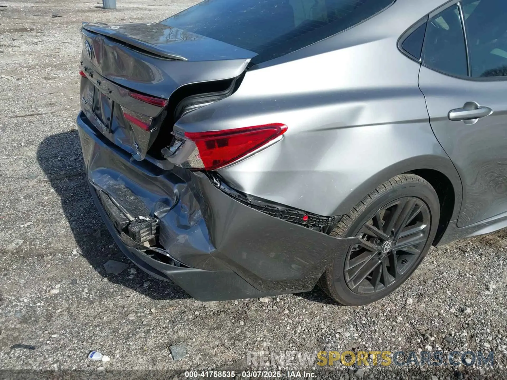 17 Фотография поврежденного автомобиля 4T1DAACK7SU517580 TOYOTA CAMRY 2025