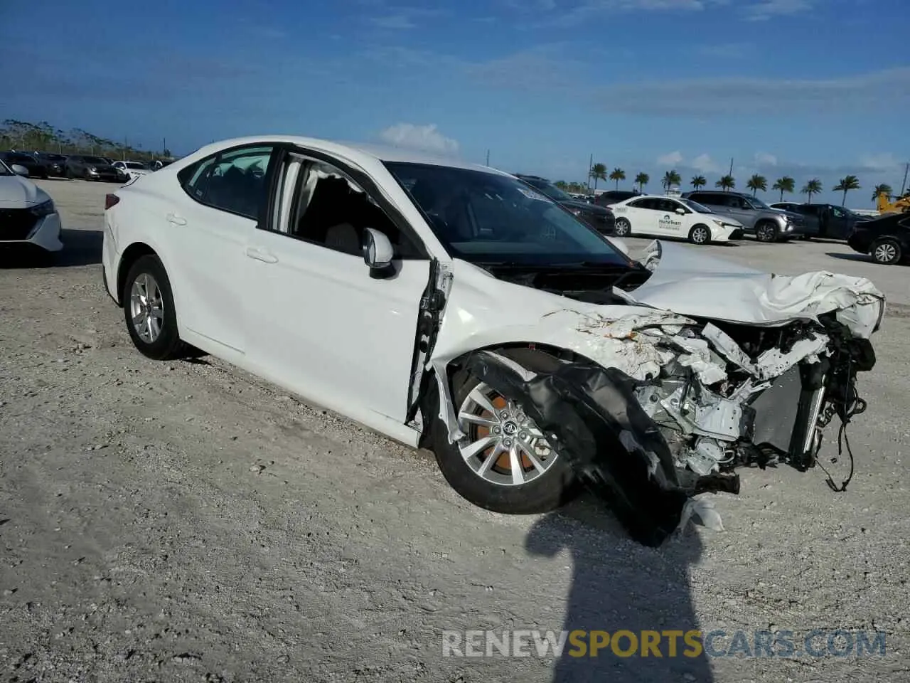 4 Photograph of a damaged car 4T1DAACK7SU522827 TOYOTA CAMRY 2025