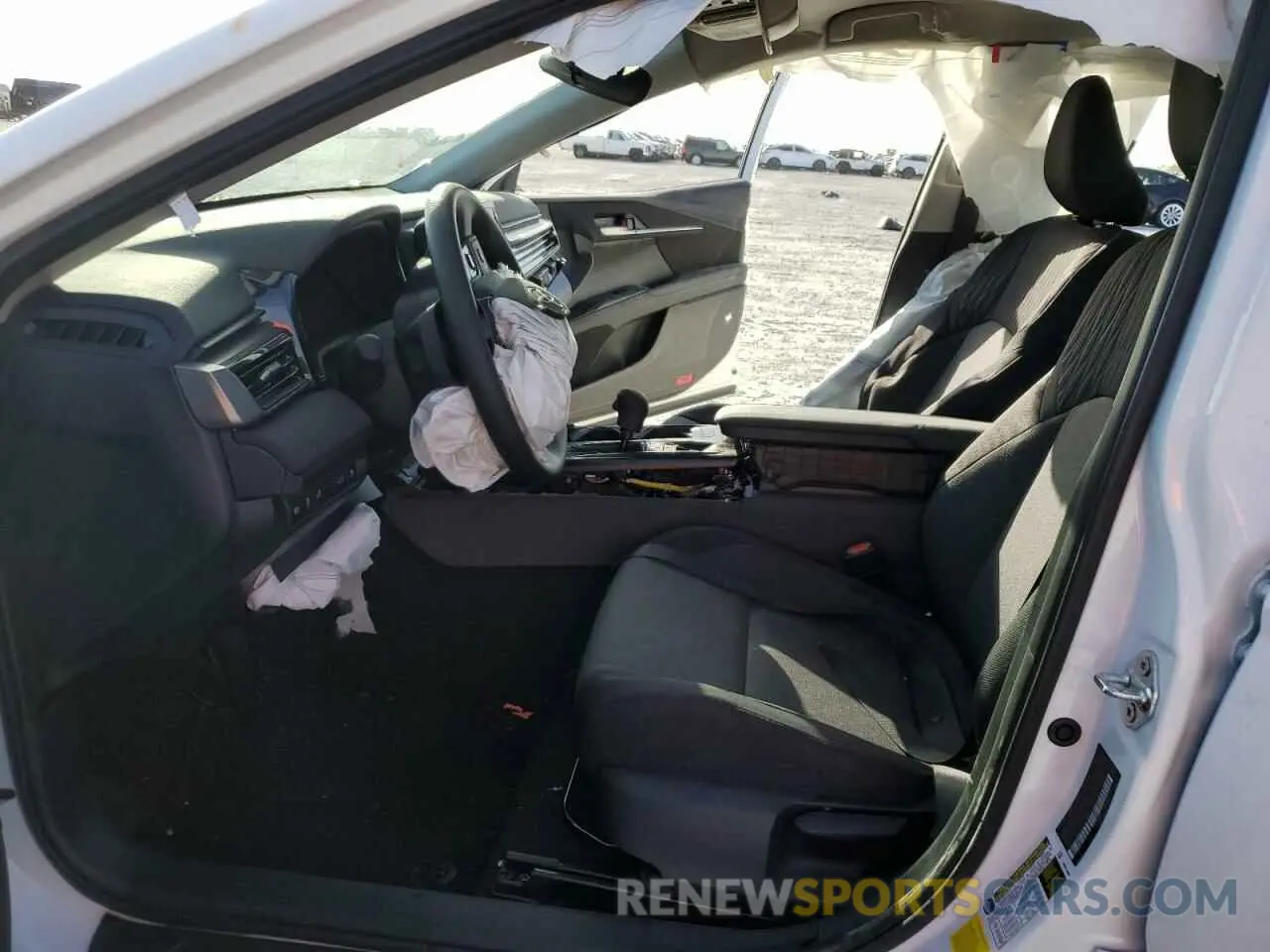 7 Photograph of a damaged car 4T1DAACK7SU522827 TOYOTA CAMRY 2025