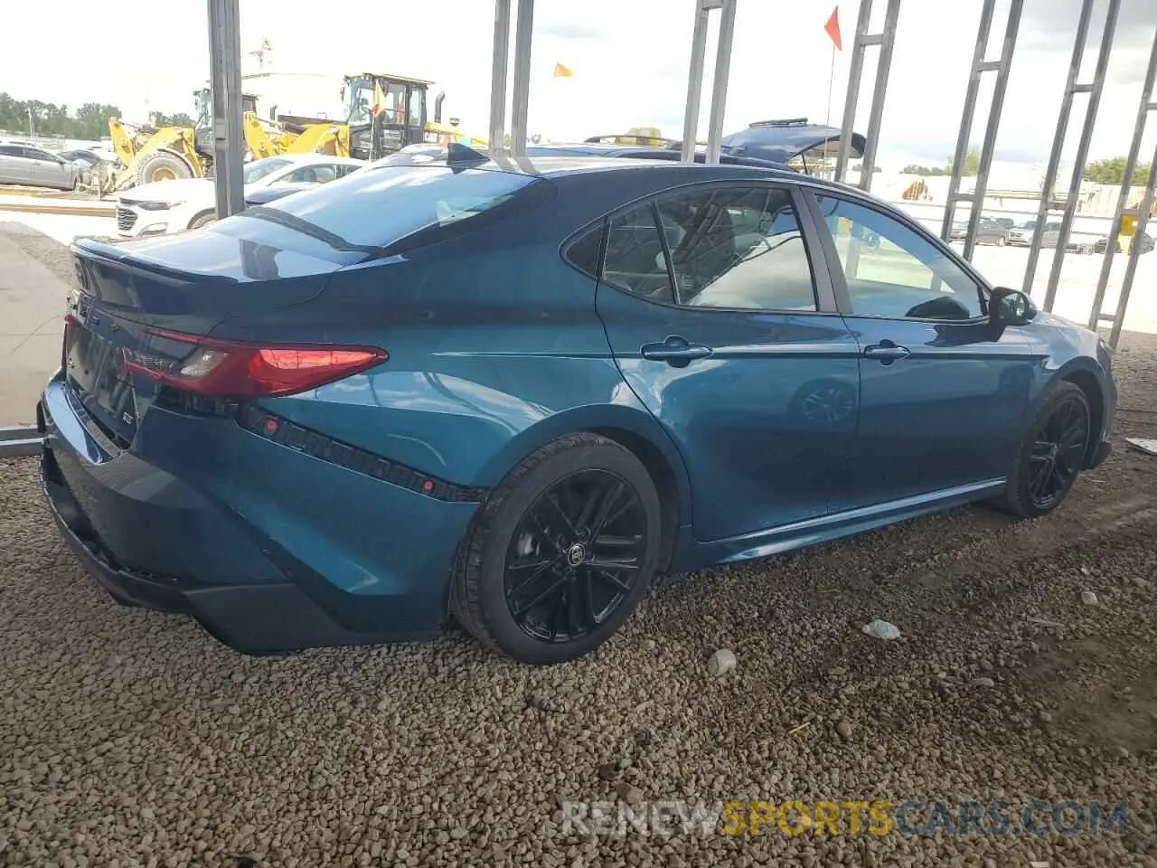 3 Фотография поврежденного автомобиля 4T1DAACK8SU005830 TOYOTA CAMRY 2025