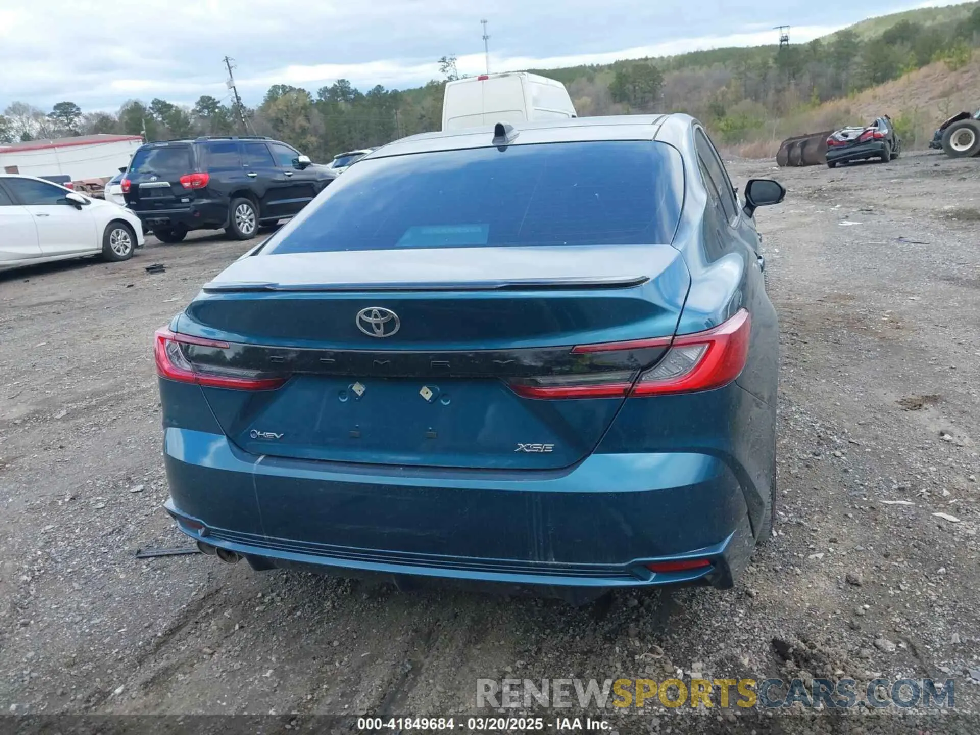 16 Photograph of a damaged car 4T1DAACK8SU011479 TOYOTA CAMRY 2025