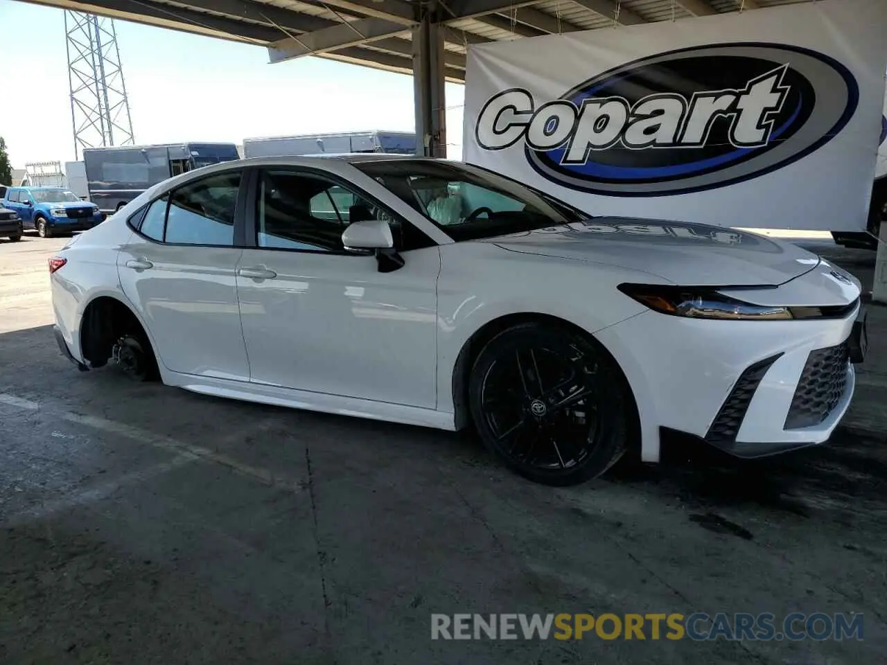 4 Фотография поврежденного автомобиля 4T1DAACK8SU025298 TOYOTA CAMRY 2025