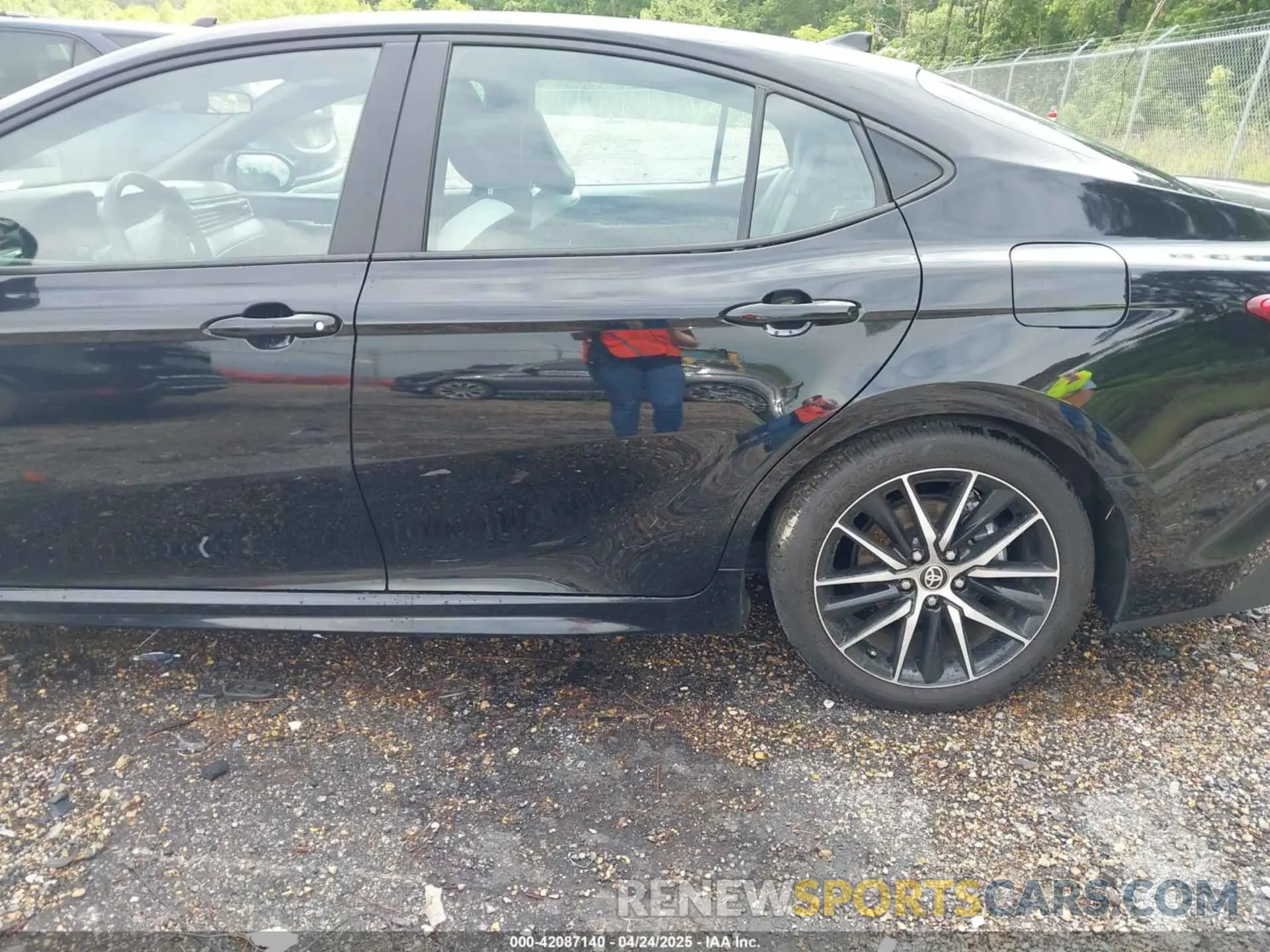 17 Фотография поврежденного автомобиля 4T1DAACK8SU038360 TOYOTA CAMRY 2025