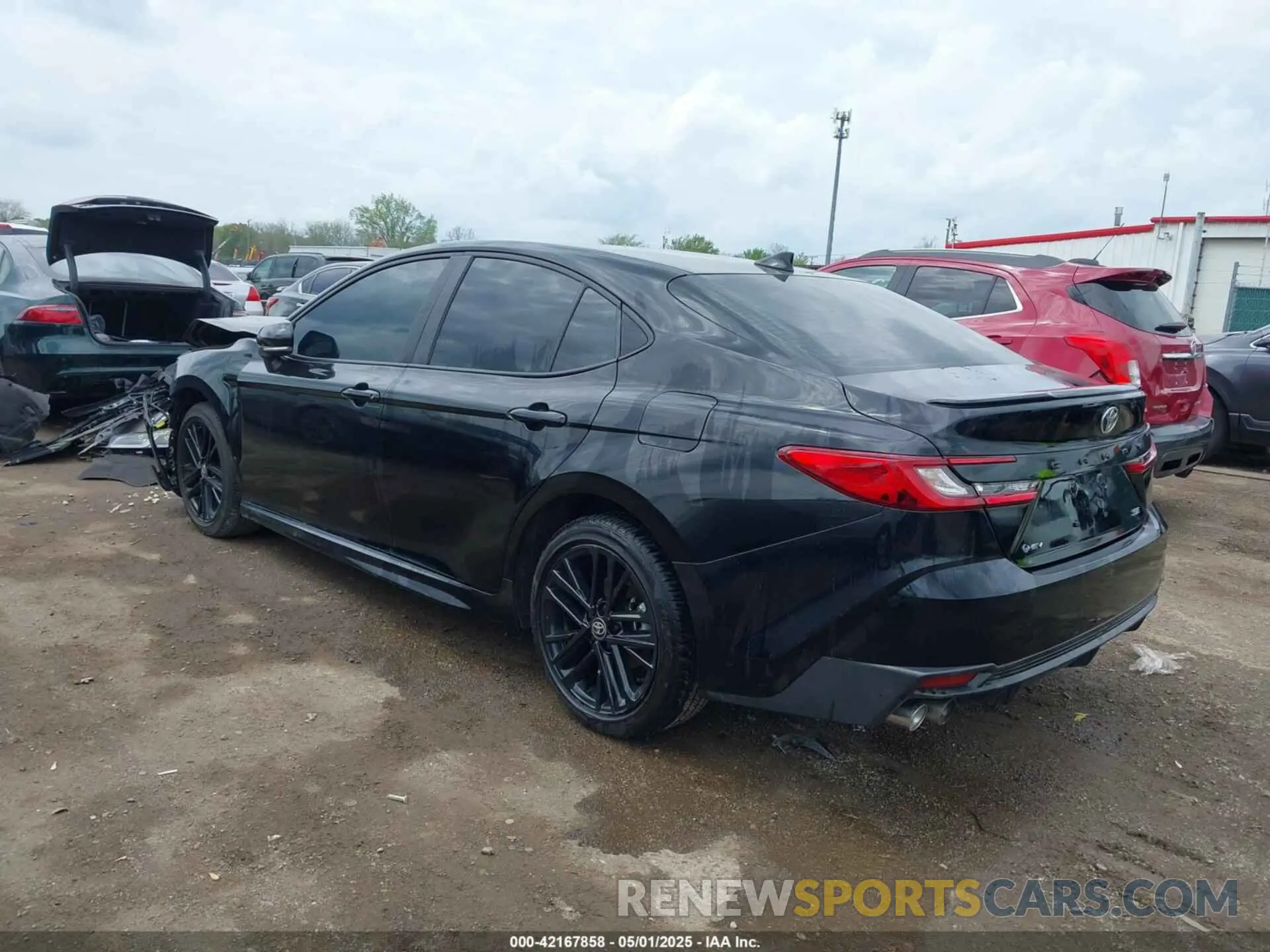3 Фотография поврежденного автомобиля 4T1DAACK8SU043669 TOYOTA CAMRY 2025