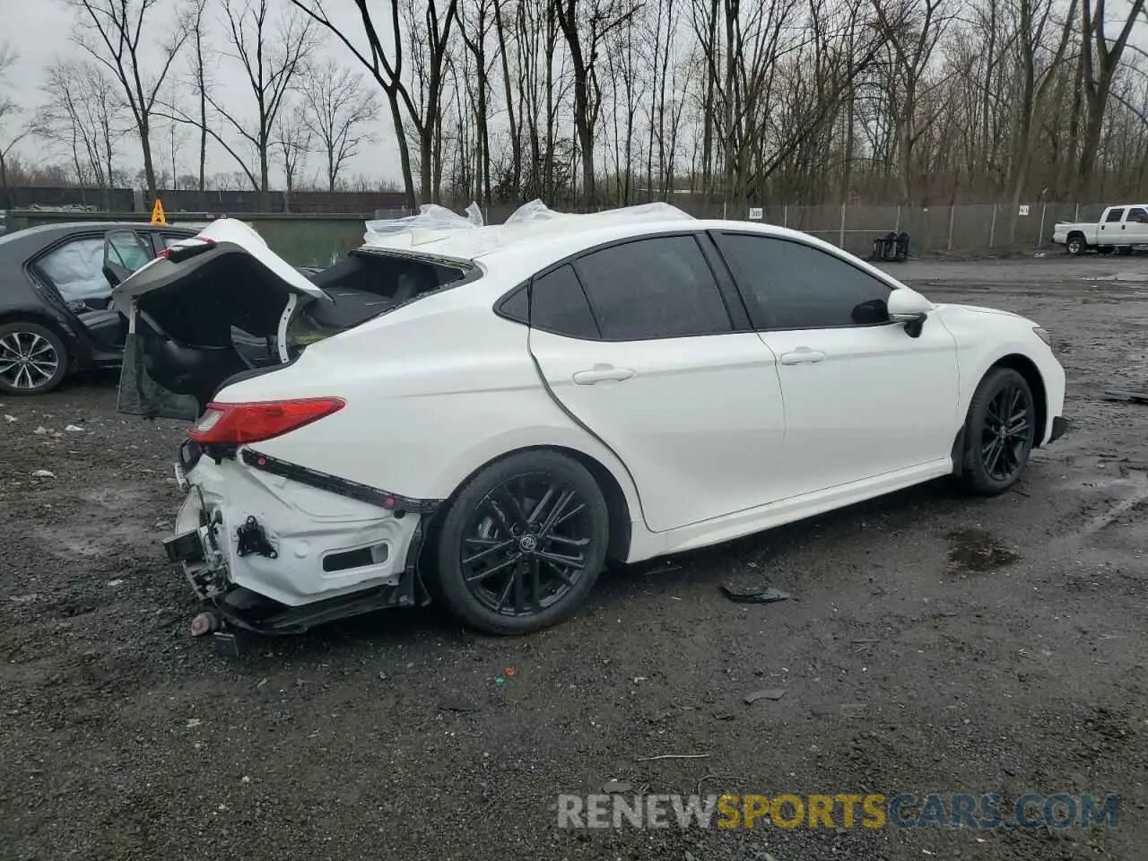 3 Photograph of a damaged car 4T1DAACK8SU100632 TOYOTA CAMRY 2025