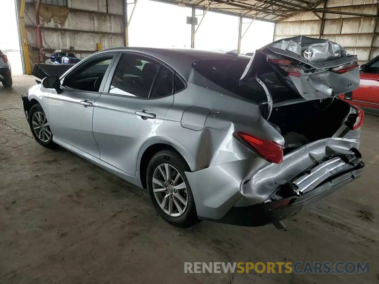2 Фотография поврежденного автомобиля 4T1DAACK8SU107032 TOYOTA CAMRY 2025