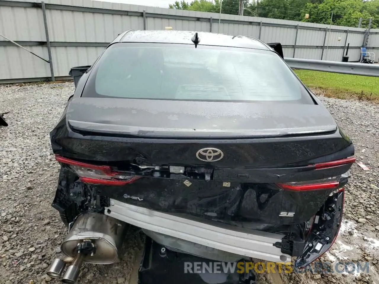 6 Фотография поврежденного автомобиля 4T1DAACK8SU108813 TOYOTA CAMRY 2025