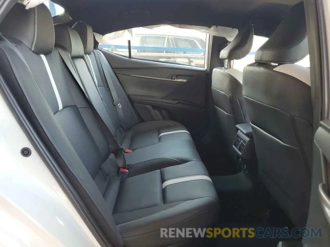 10 Фотография поврежденного автомобиля 4T1DAACK8SU120878 TOYOTA CAMRY 2025