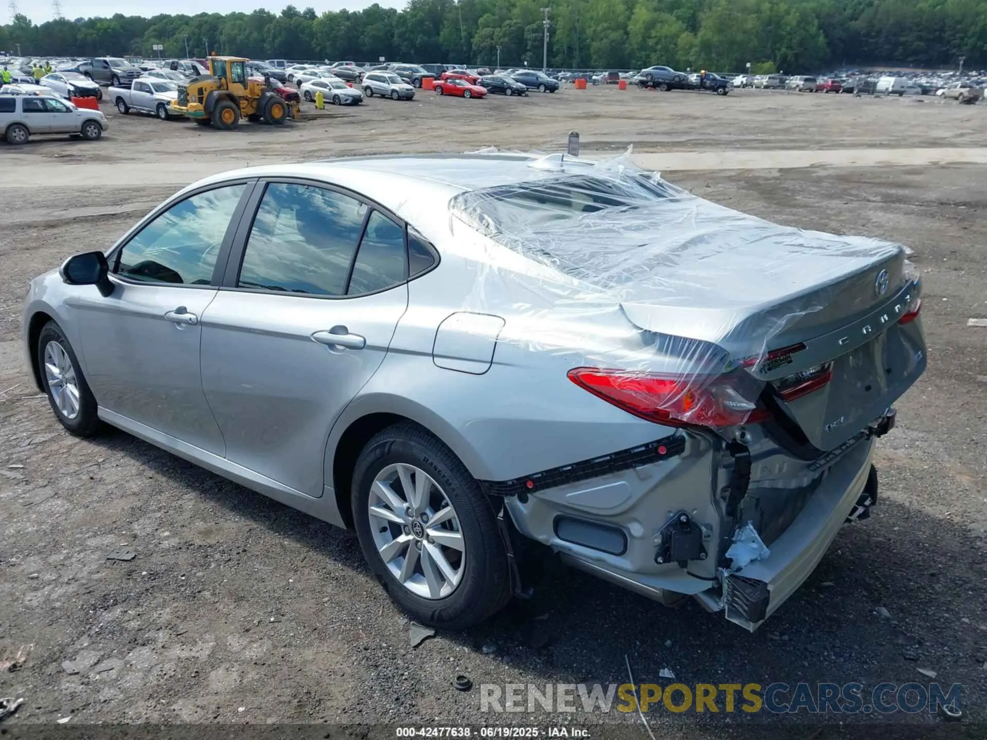 3 Photograph of a damaged car 4T1DAACK8SU158742 TOYOTA CAMRY 2025