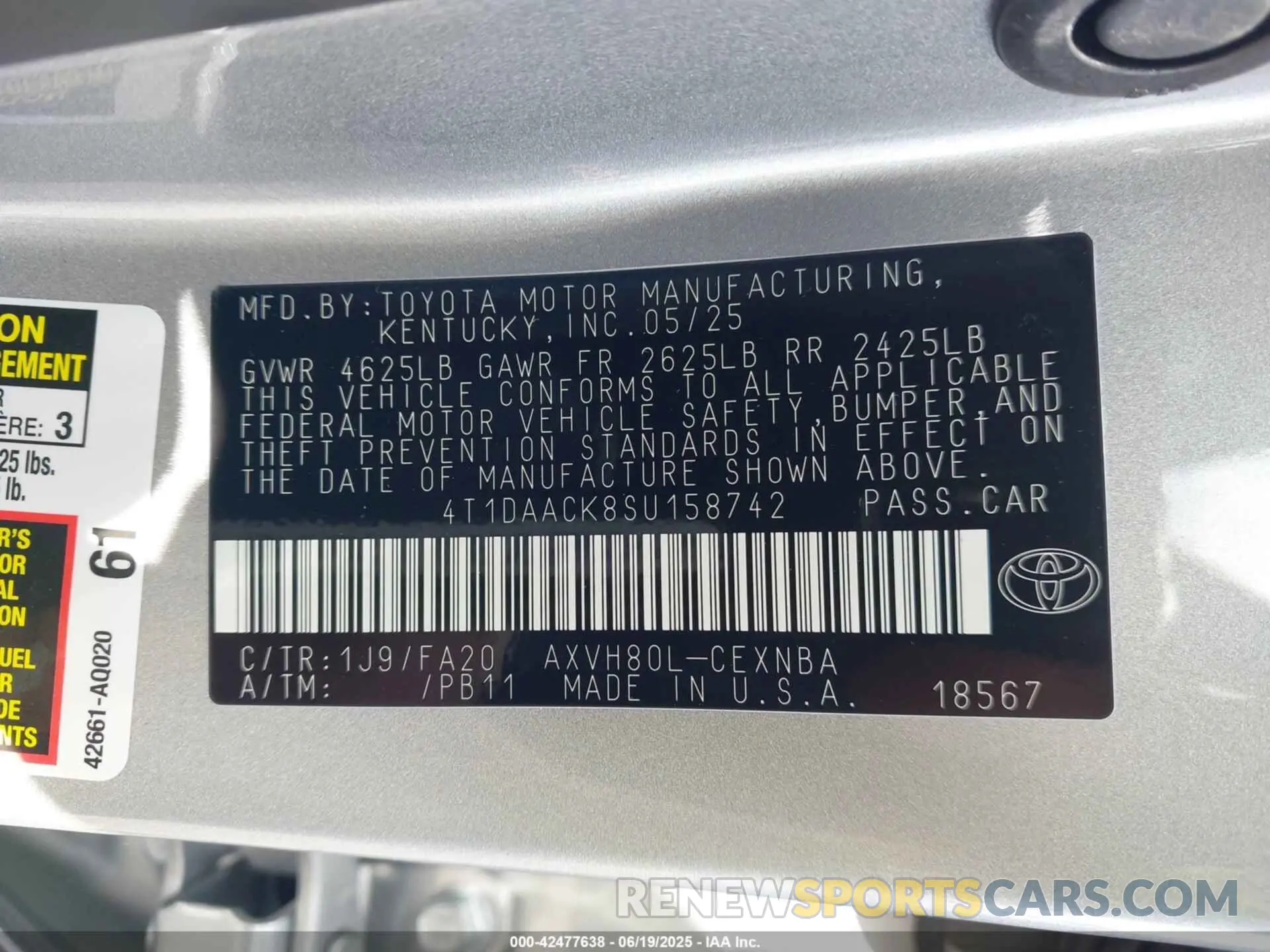 9 Photograph of a damaged car 4T1DAACK8SU158742 TOYOTA CAMRY 2025