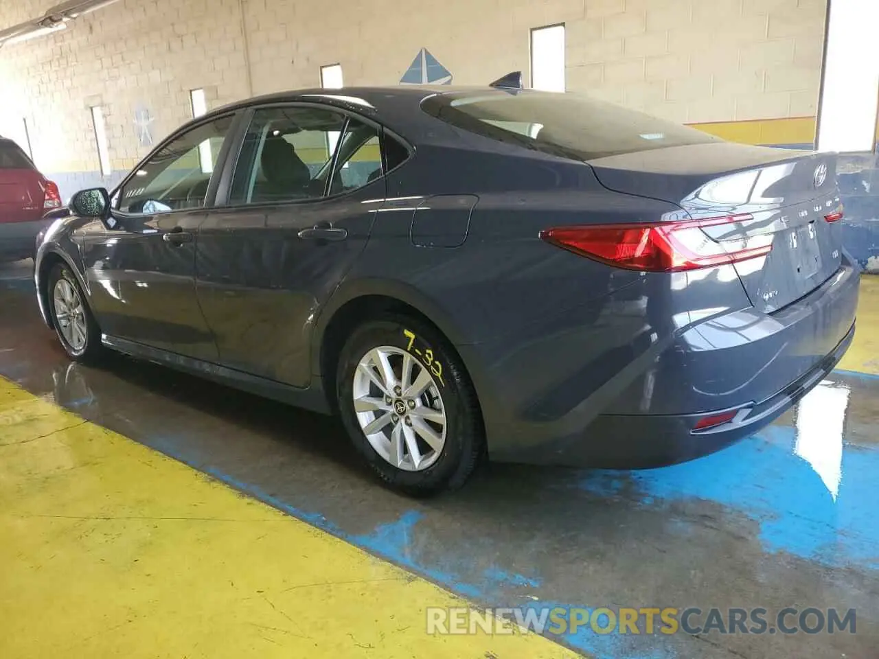 2 Фотография поврежденного автомобиля 4T1DAACK8SU510654 TOYOTA CAMRY 2025