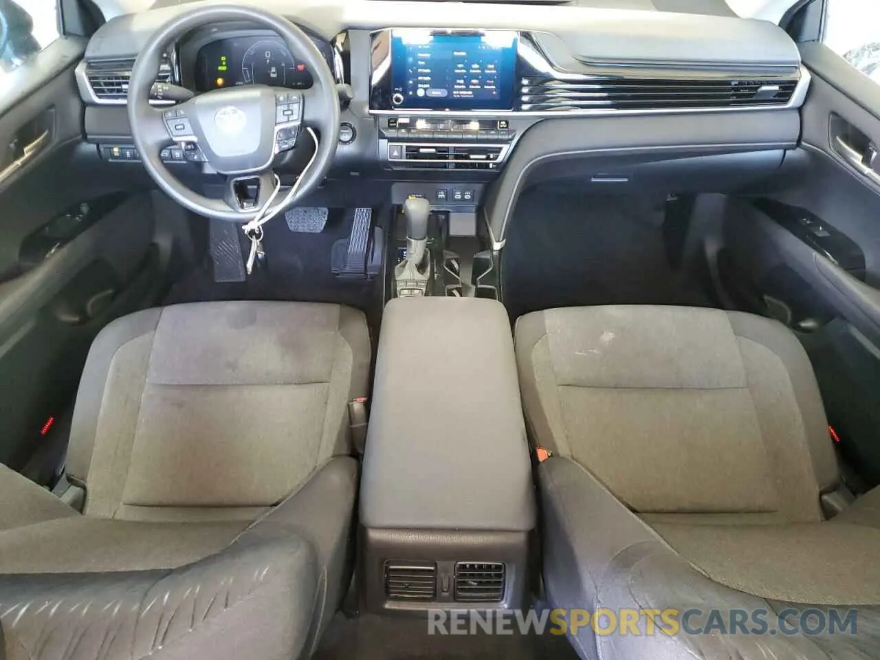 8 Фотография поврежденного автомобиля 4T1DAACK8SU510654 TOYOTA CAMRY 2025