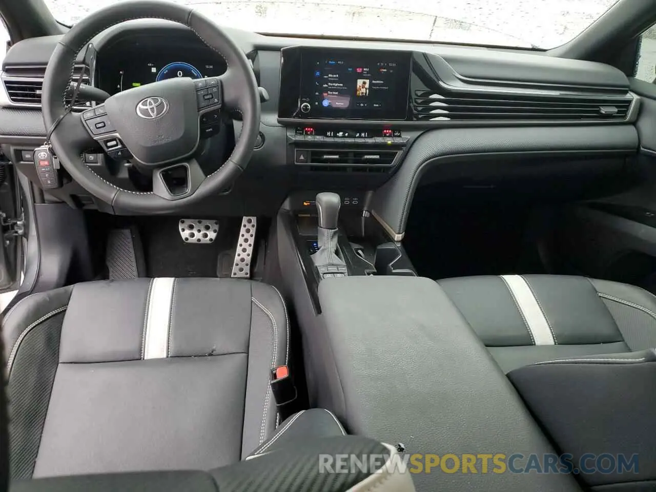 8 Фотография поврежденного автомобиля 4T1DAACK8SU517376 TOYOTA CAMRY 2025