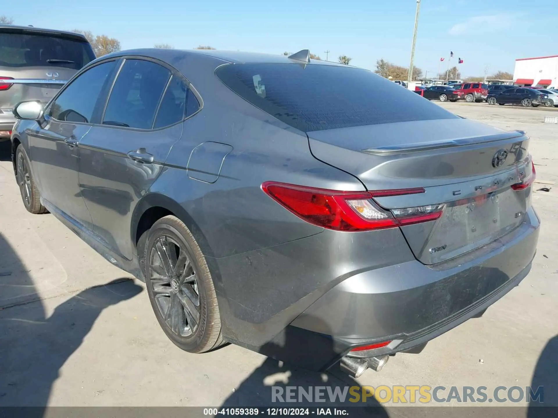 3 Фотография поврежденного автомобиля 4T1DAACK8SU530077 TOYOTA CAMRY 2025