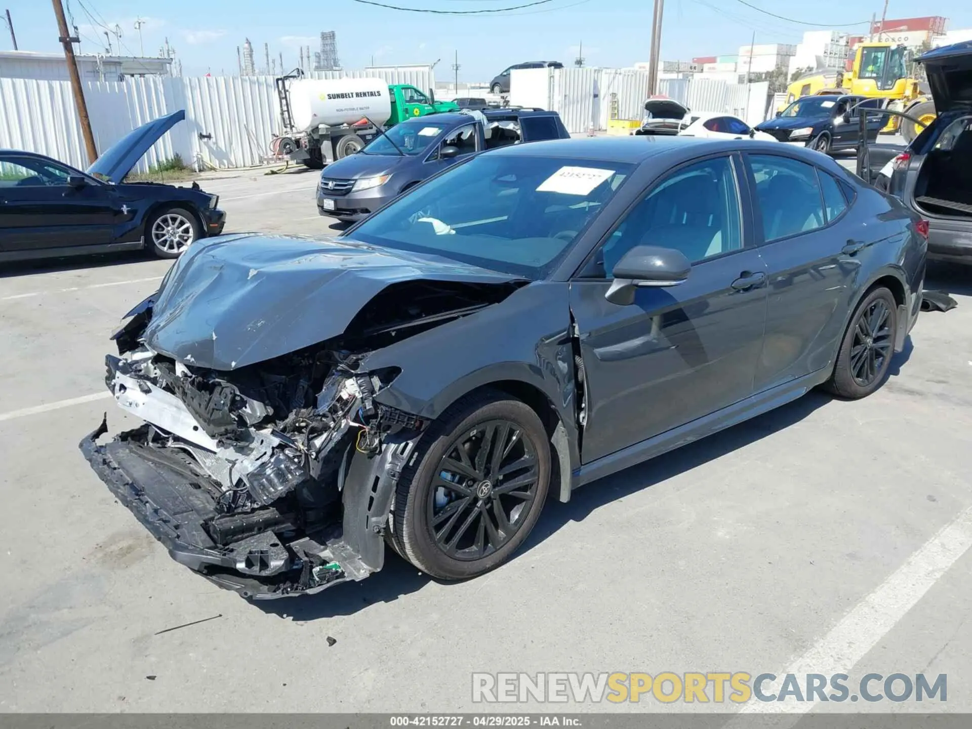 2 Фотография поврежденного автомобиля 4T1DAACK8SU570482 TOYOTA CAMRY 2025