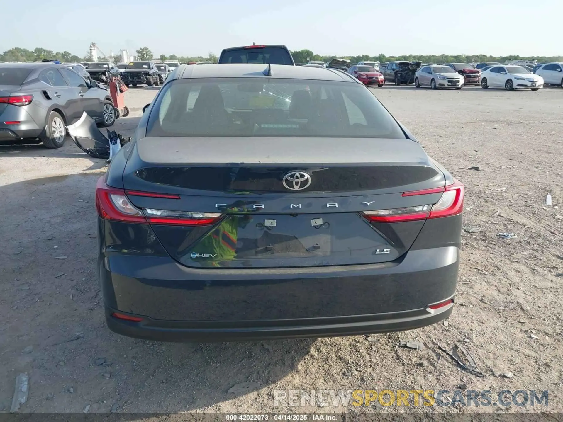 16 Photograph of a damaged car 4T1DAACK8SU589548 TOYOTA CAMRY 2025