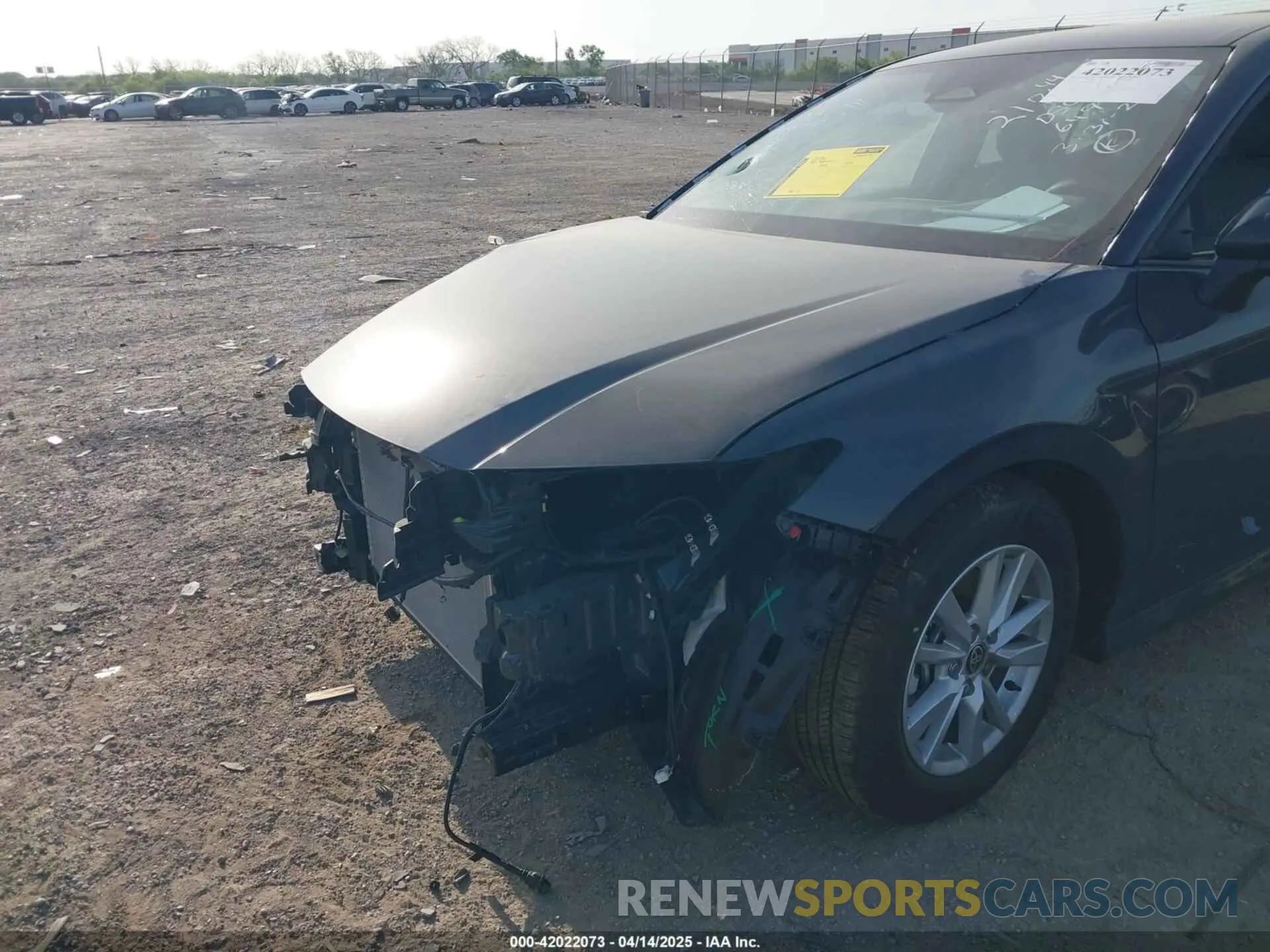 17 Photograph of a damaged car 4T1DAACK8SU589548 TOYOTA CAMRY 2025