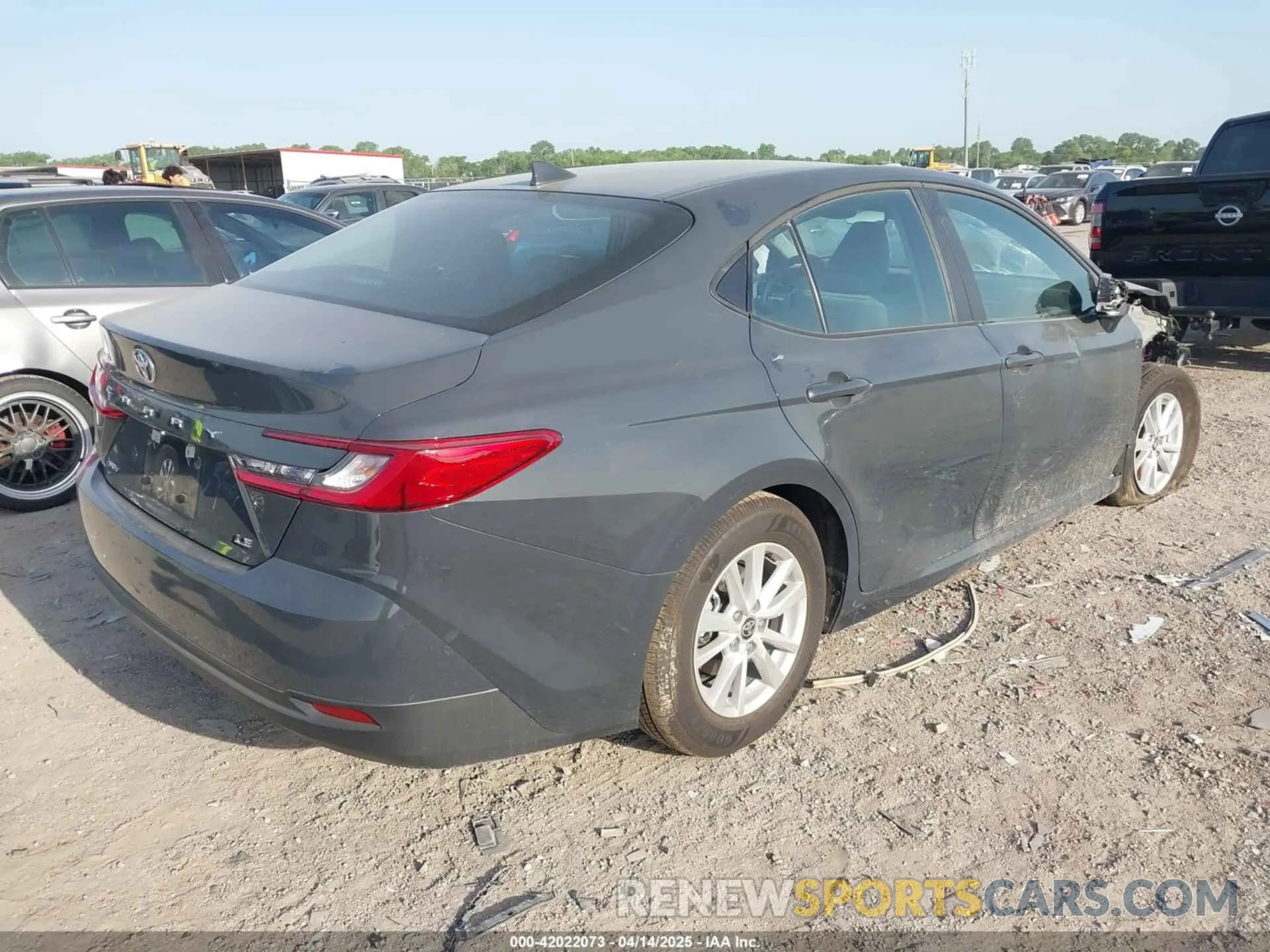 4 Photograph of a damaged car 4T1DAACK8SU589548 TOYOTA CAMRY 2025