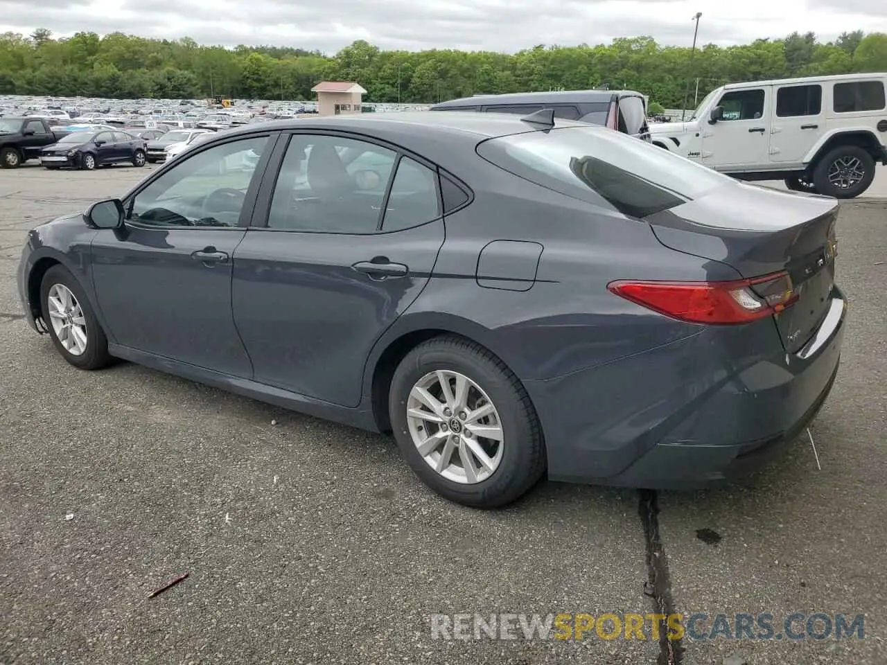 2 Photograph of a damaged car 4T1DAACK9SU004833 TOYOTA CAMRY 2025