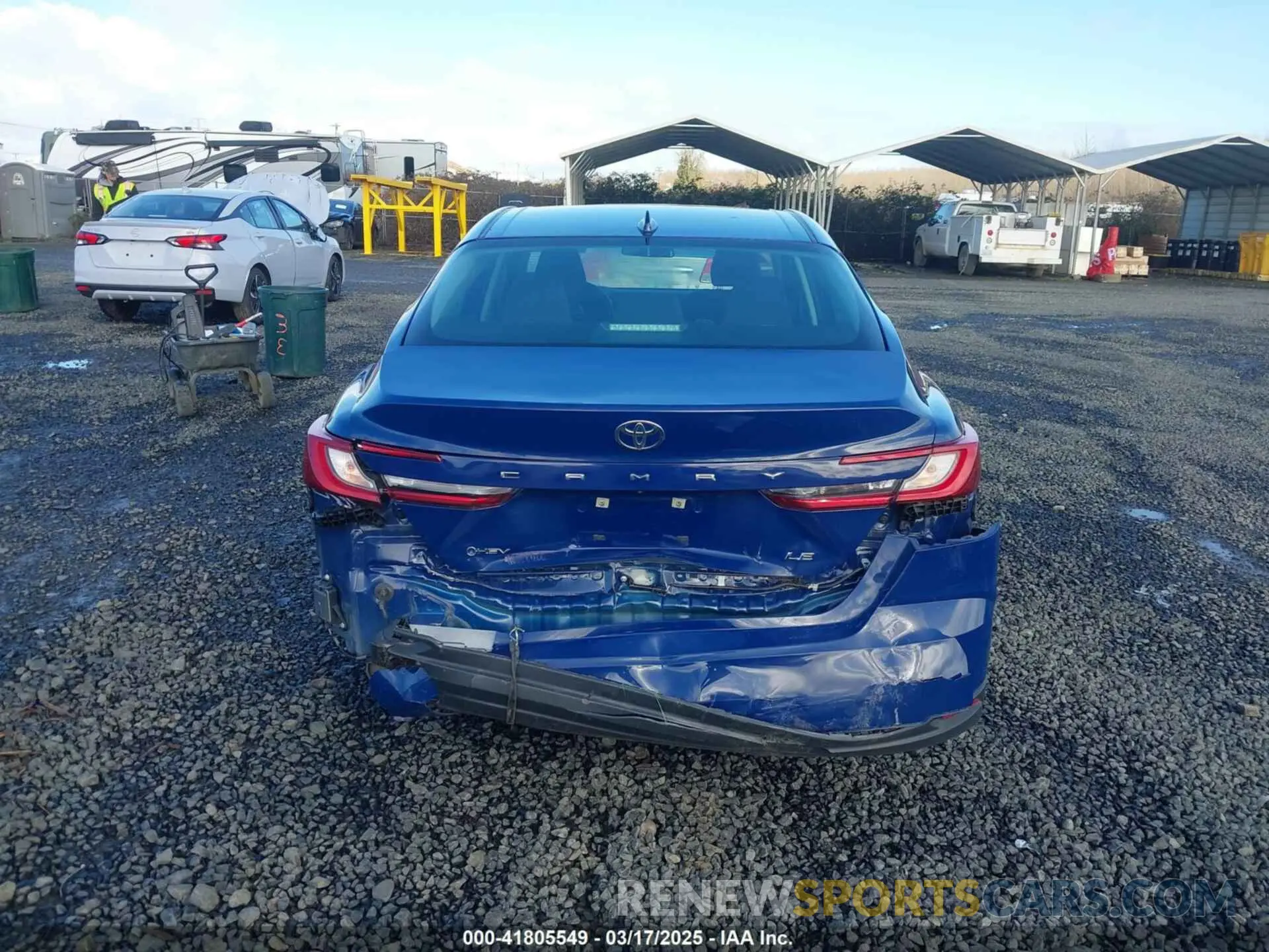 17 Photograph of a damaged car 4T1DAACK9SU012916 TOYOTA CAMRY 2025