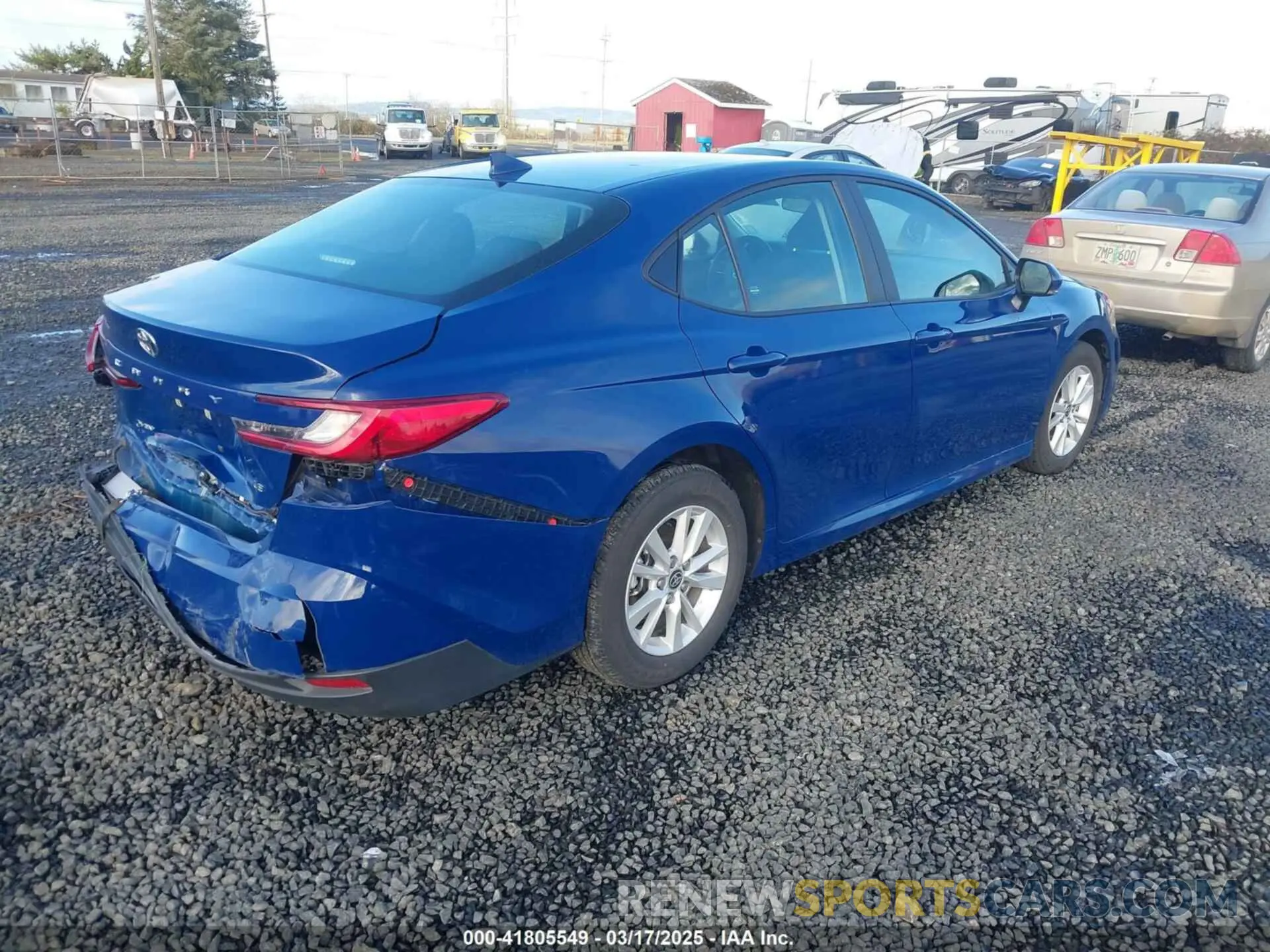 4 Photograph of a damaged car 4T1DAACK9SU012916 TOYOTA CAMRY 2025