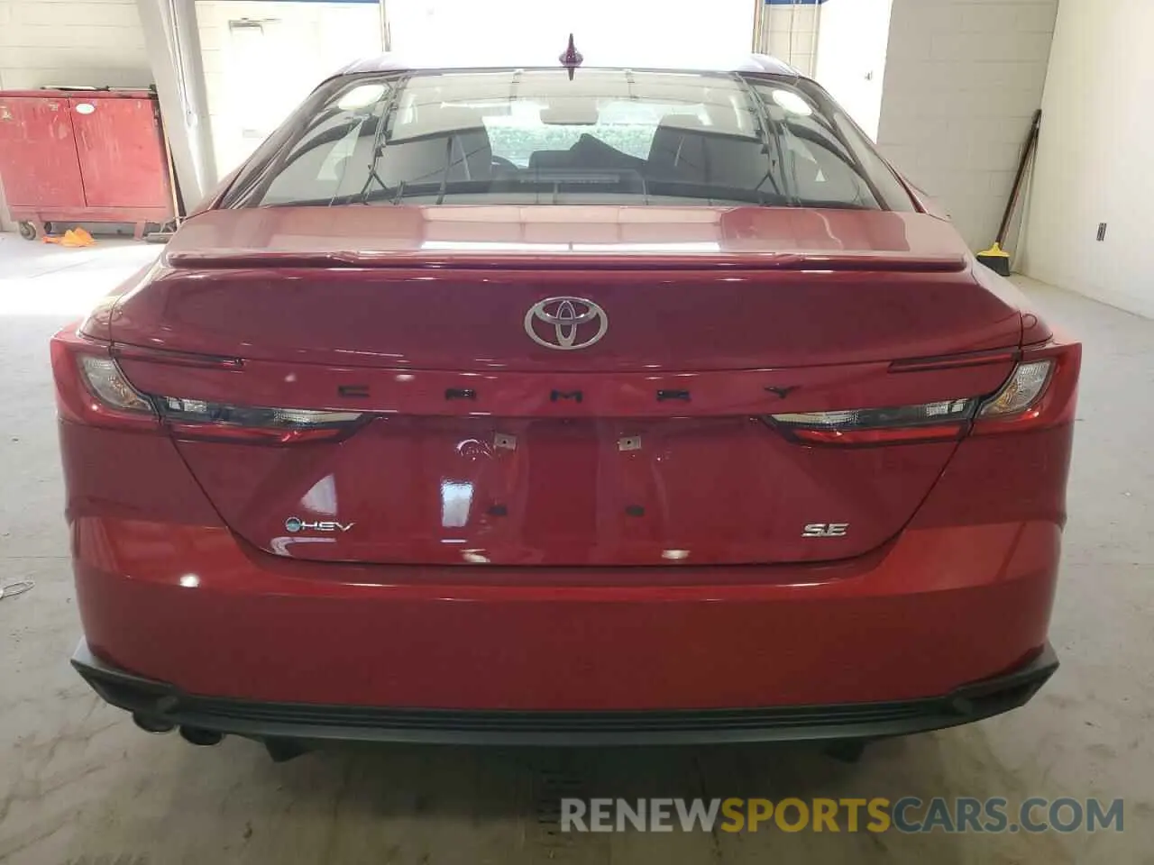 6 Фотография поврежденного автомобиля 4T1DAACK9SU024340 TOYOTA CAMRY 2025