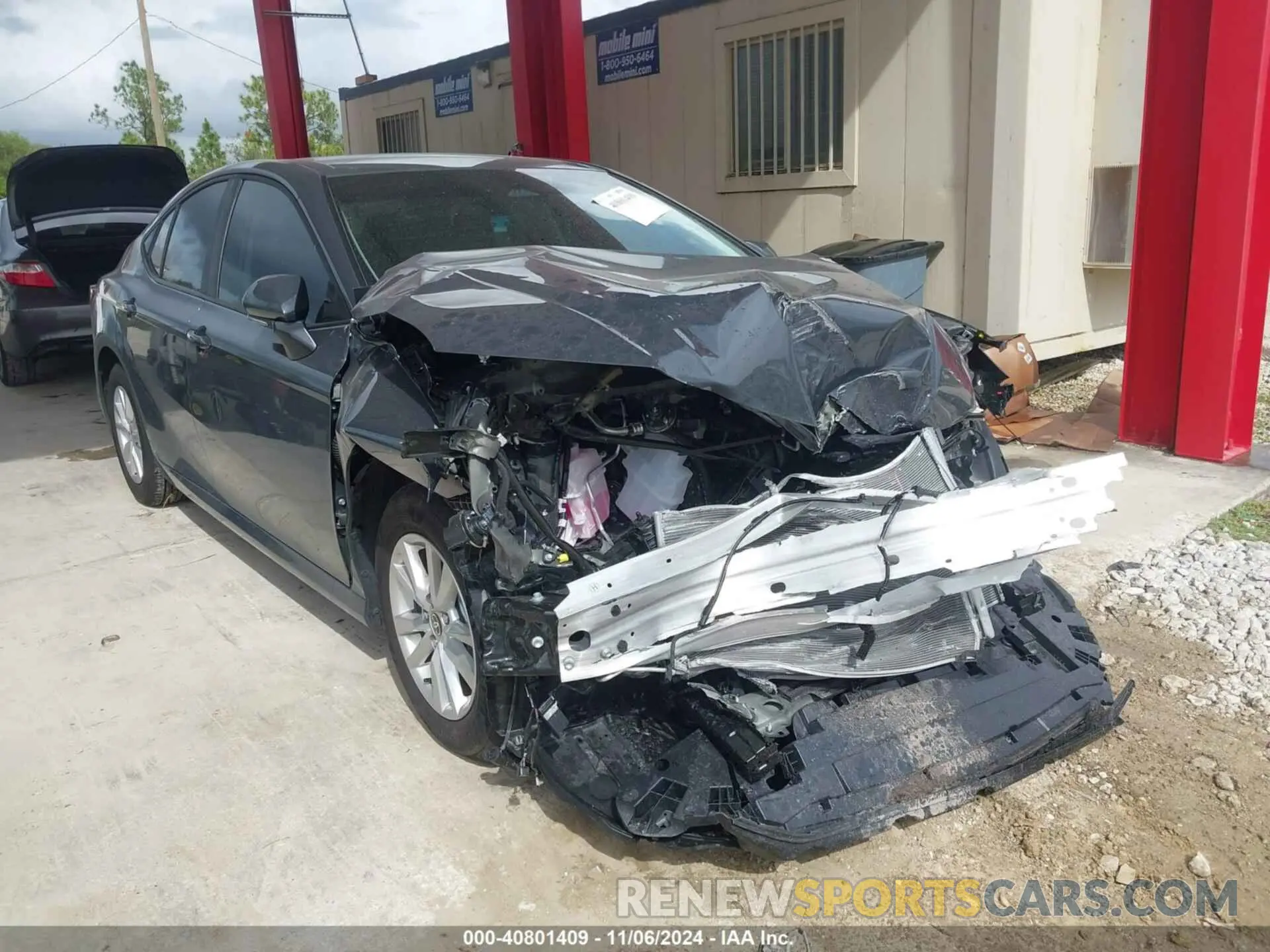 1 Photograph of a damaged car 4T1DAACK9SU048363 TOYOTA CAMRY 2025