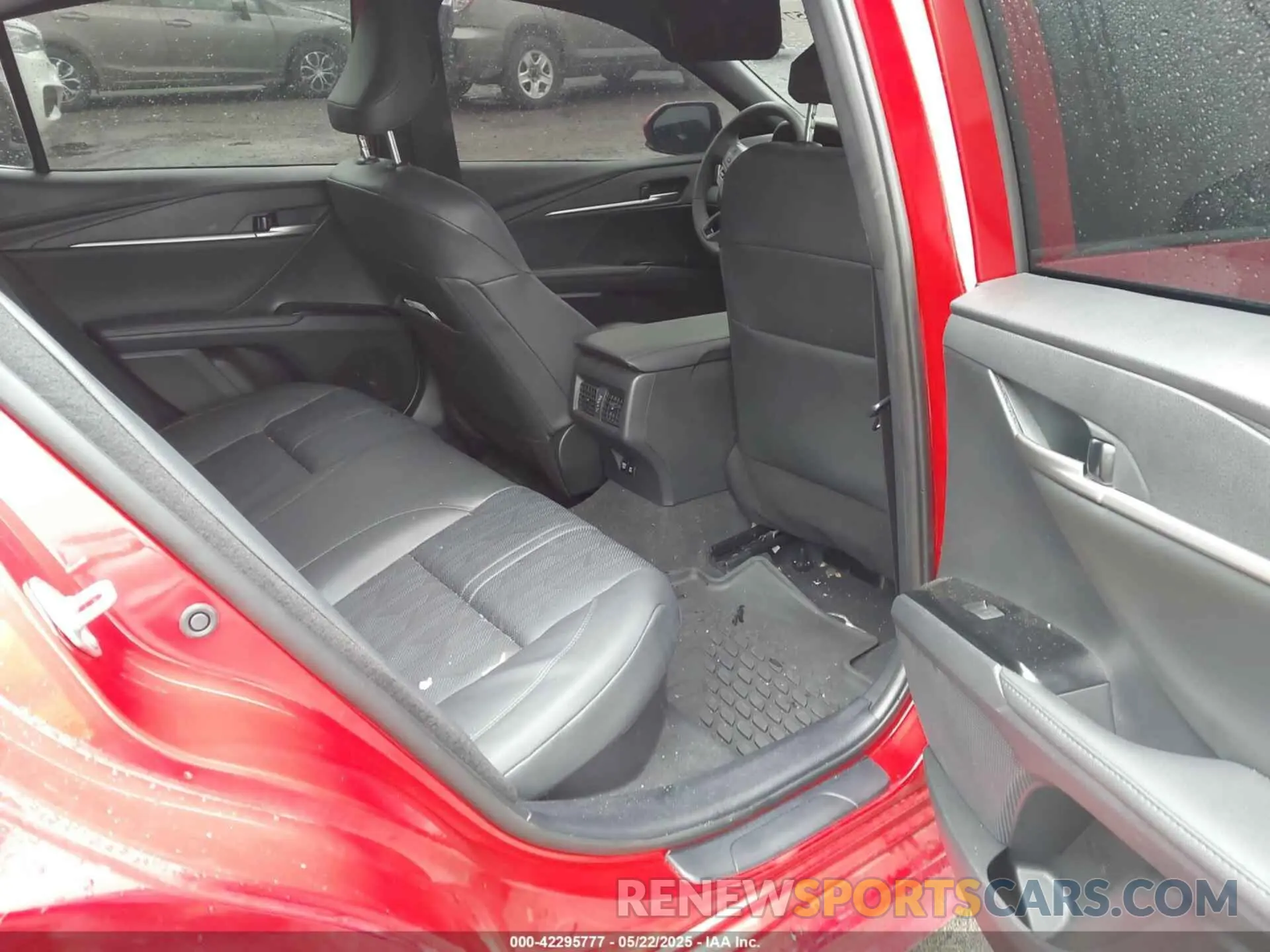 8 Фотография поврежденного автомобиля 4T1DAACK9SU054325 TOYOTA CAMRY 2025