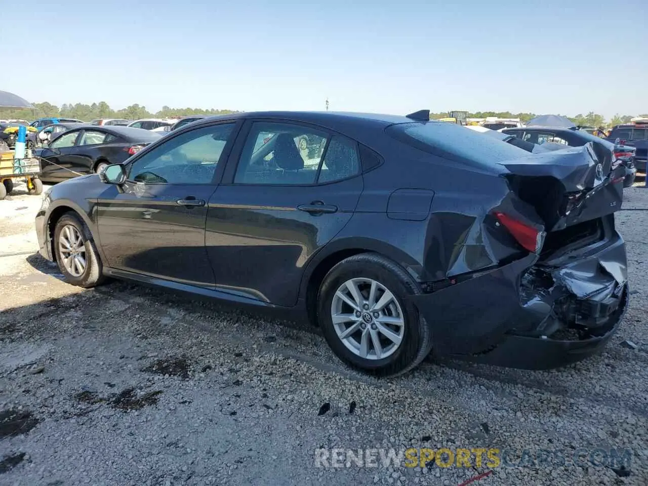 2 Photograph of a damaged car 4T1DAACK9SU061937 TOYOTA CAMRY 2025
