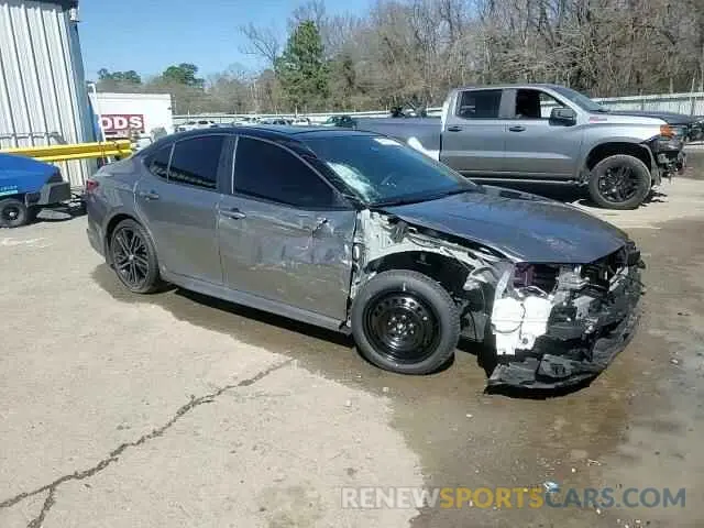 14 Photograph of a damaged car 4T1DAACK9SU508007 TOYOTA CAMRY 2025