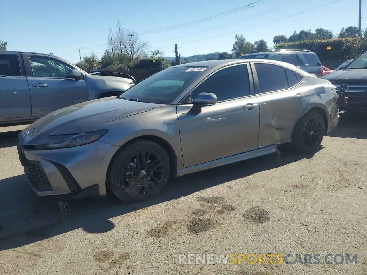 1 Photograph of a damaged car 4T1DAACK9SU515328 TOYOTA CAMRY 2025