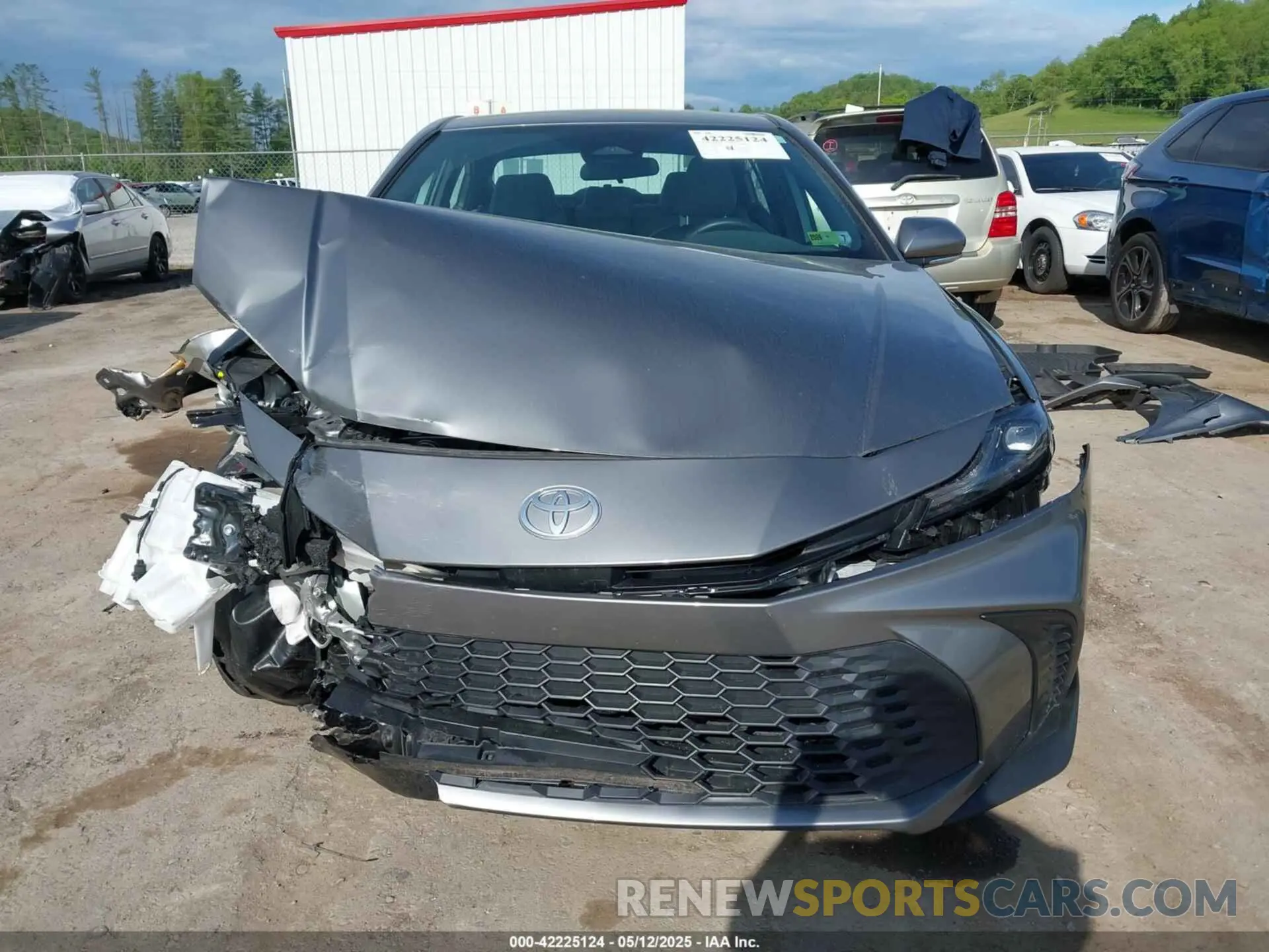 13 Photograph of a damaged car 4T1DAACK9SU518259 TOYOTA CAMRY 2025