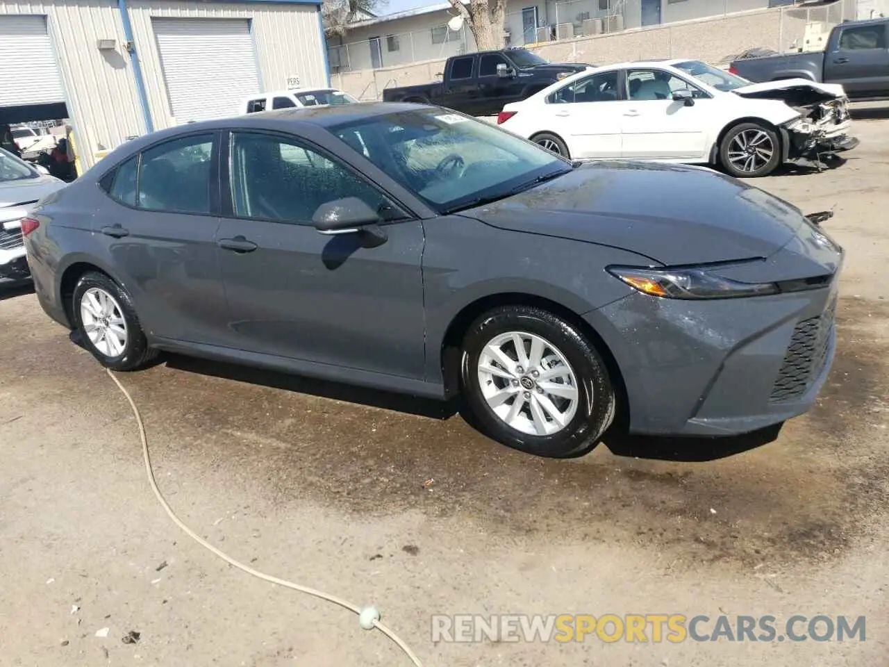 4 Фотография поврежденного автомобиля 4T1DAACK9SU526653 TOYOTA CAMRY 2025