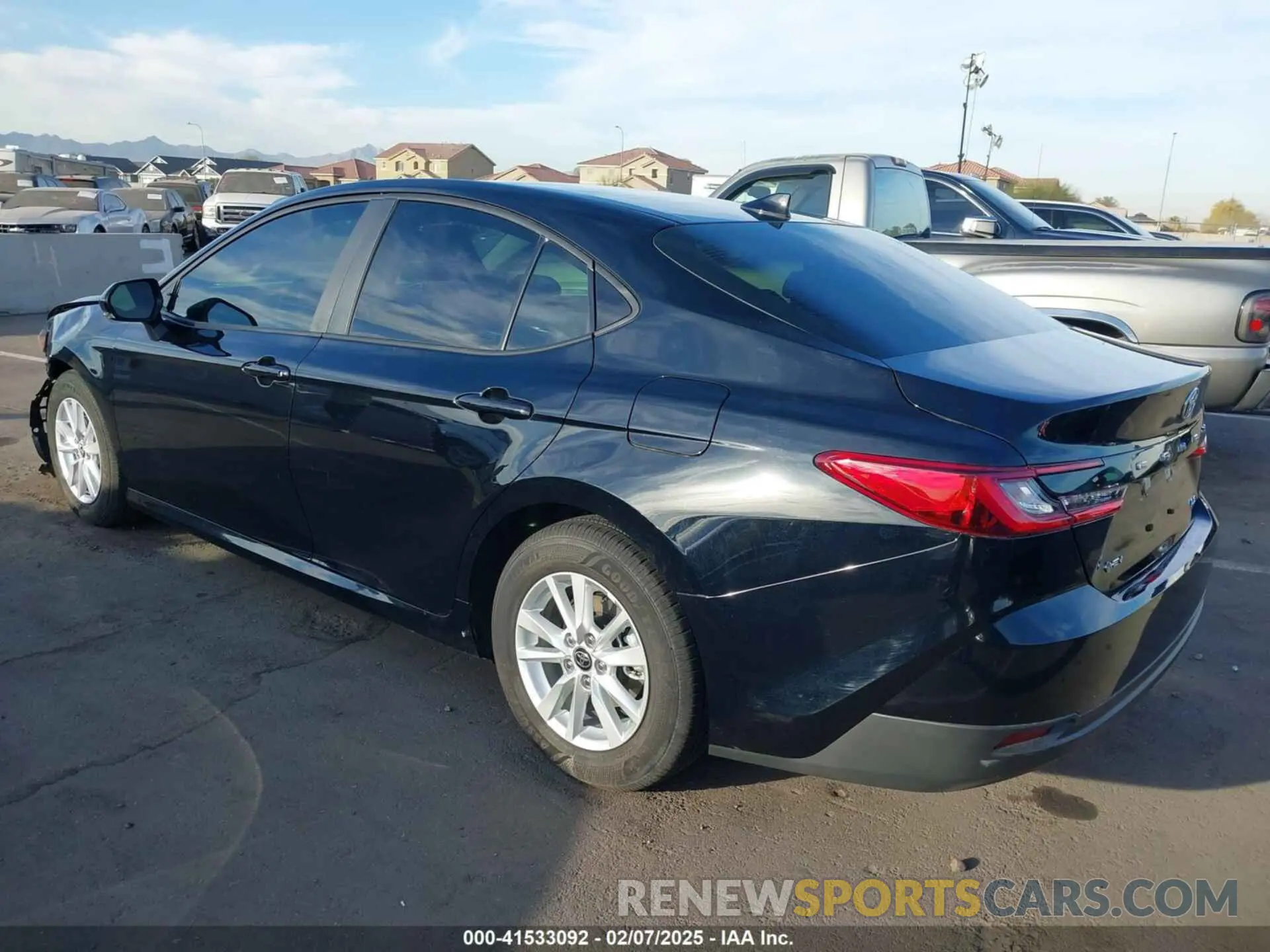 3 Фотография поврежденного автомобиля 4T1DAACK9SU539788 TOYOTA CAMRY 2025
