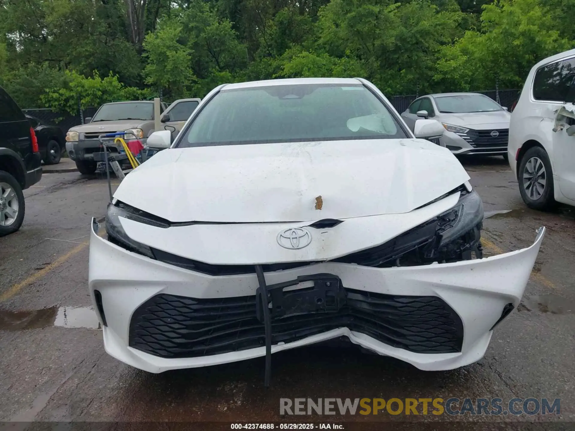 12 Photograph of a damaged car 4T1DAACK9SU593317 TOYOTA CAMRY 2025