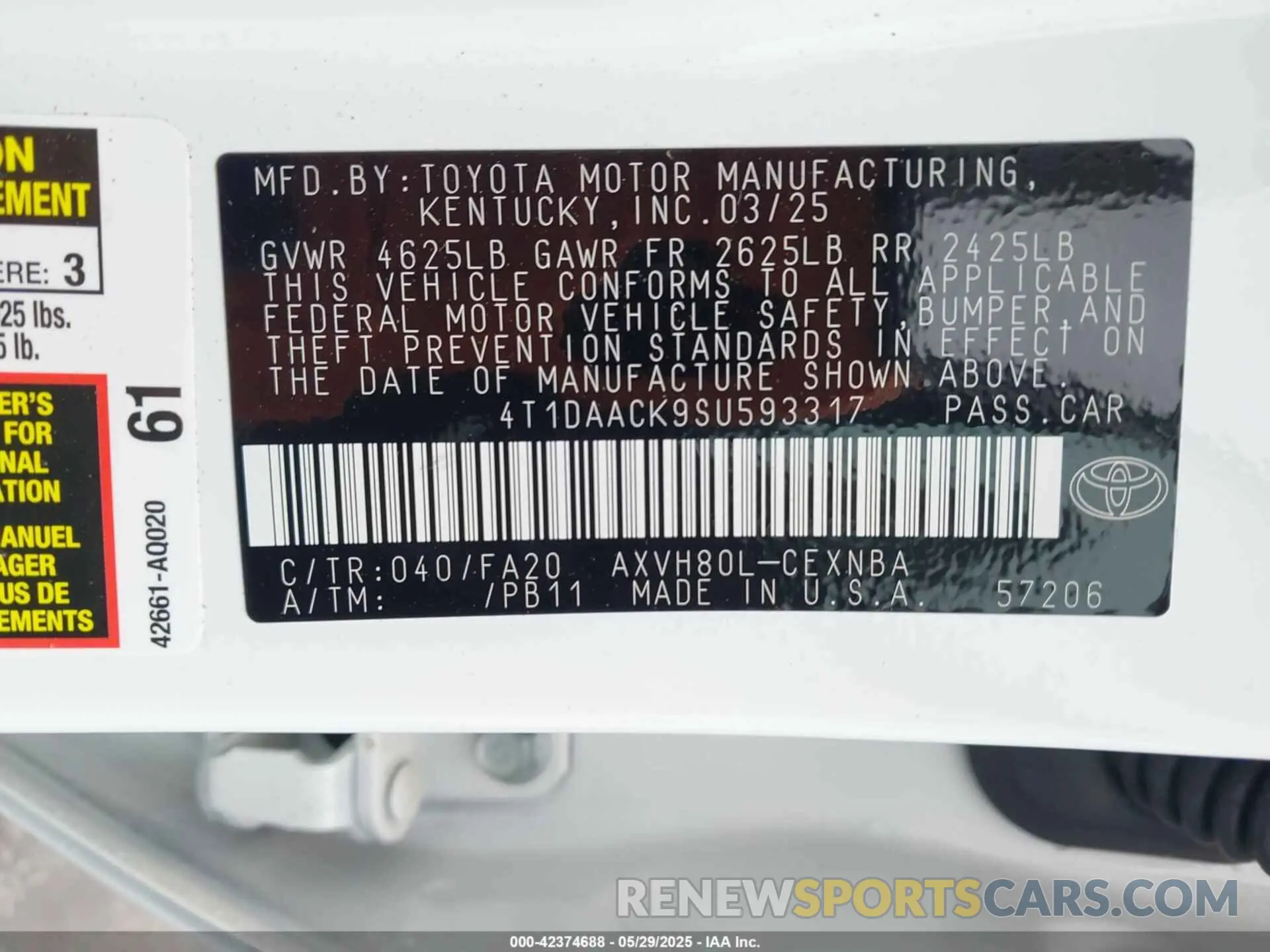 9 Photograph of a damaged car 4T1DAACK9SU593317 TOYOTA CAMRY 2025