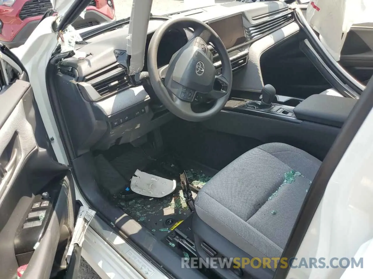8 Photograph of a damaged car 4T1DAACKXSU027280 TOYOTA CAMRY 2025